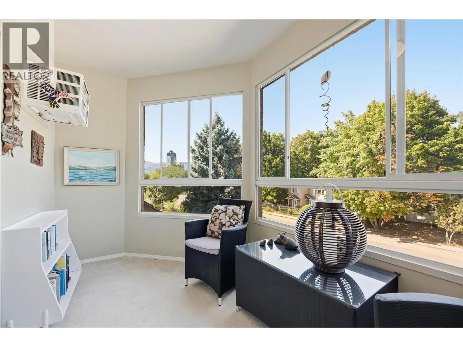 945 Lawrence Avenue Unit# 207