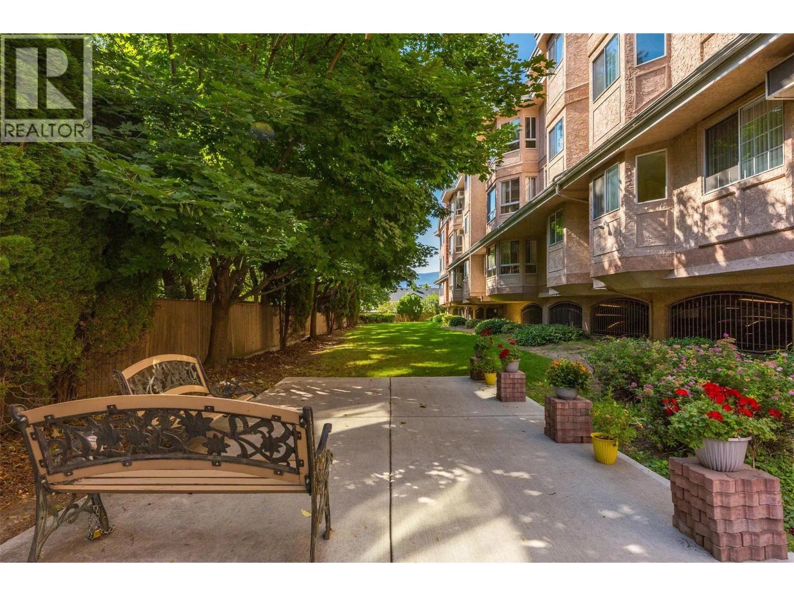 945 Lawrence Avenue Unit# 207