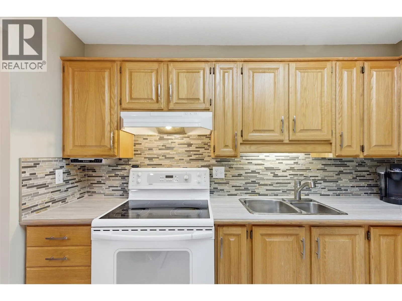 945 Lawrence Avenue Unit# 207