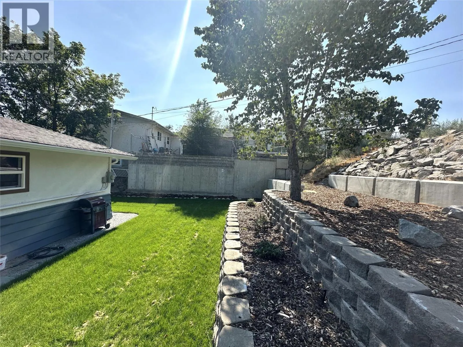 6470 Hollow Street