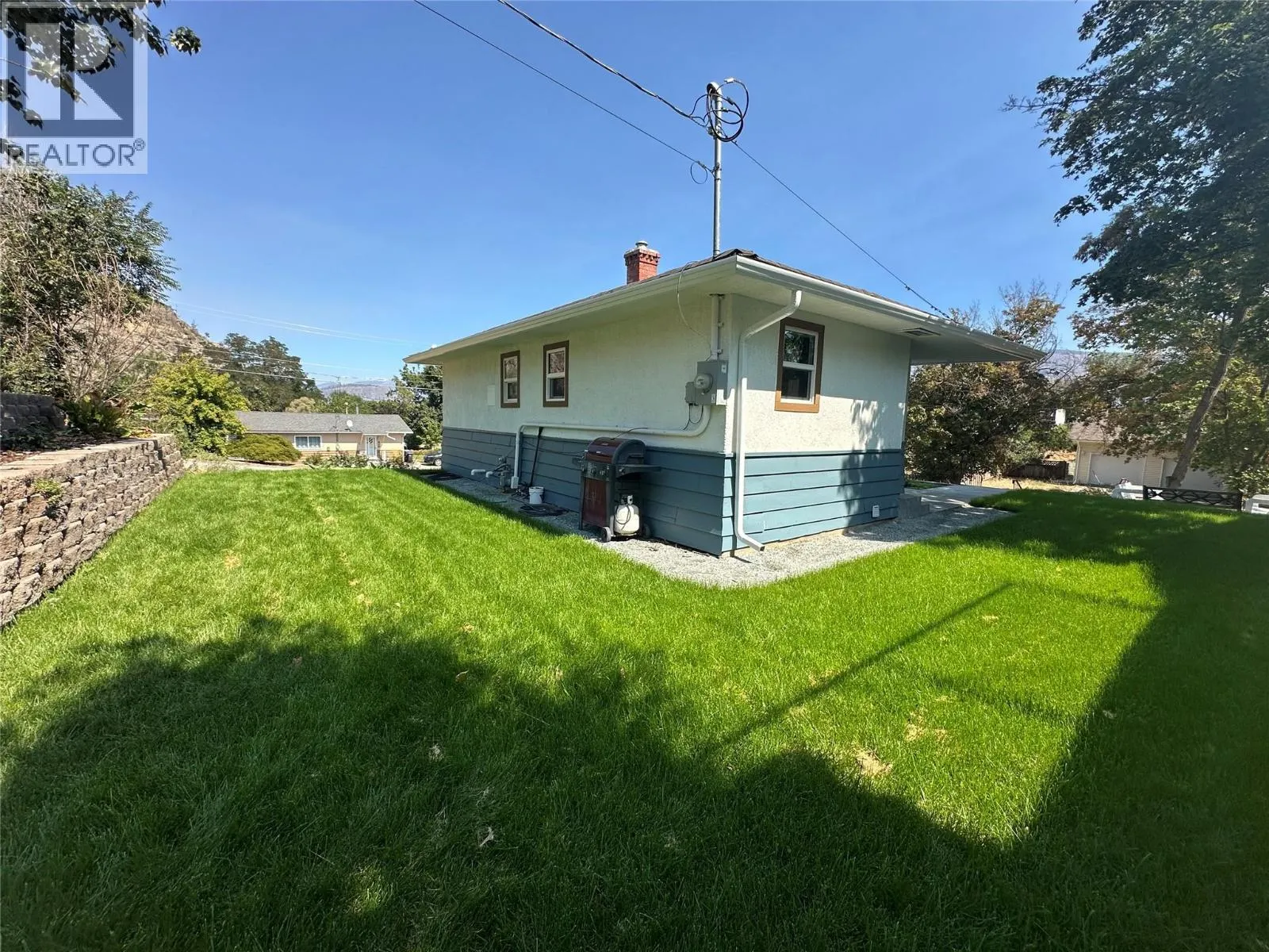 6470 Hollow Street