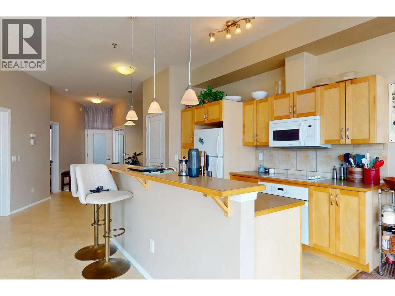 1327 St Paul Street Unit# 212