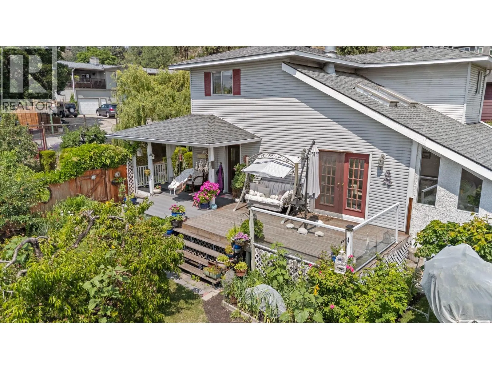 987 Garland Street