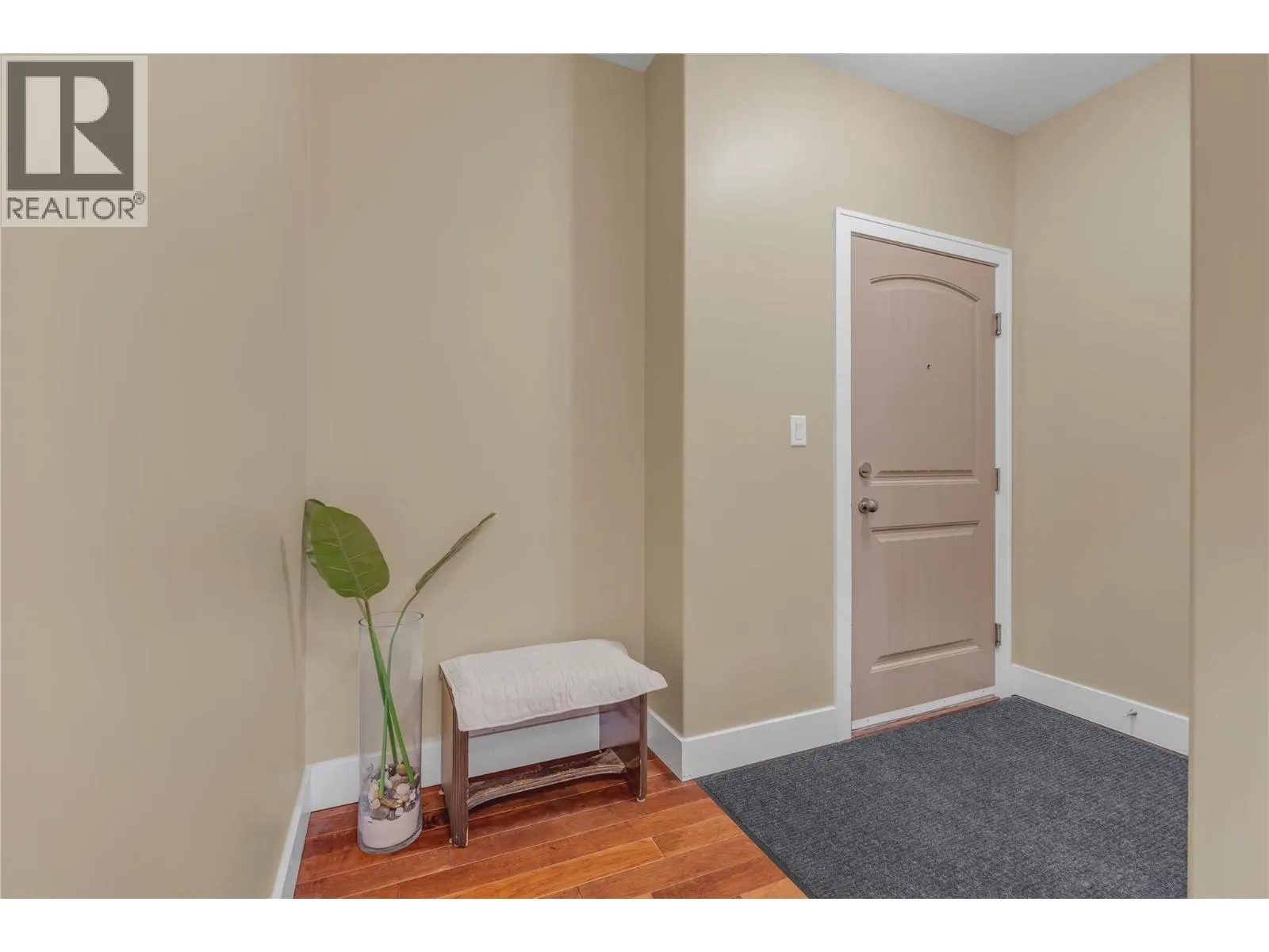 240 Wade Avenue Unit# 401