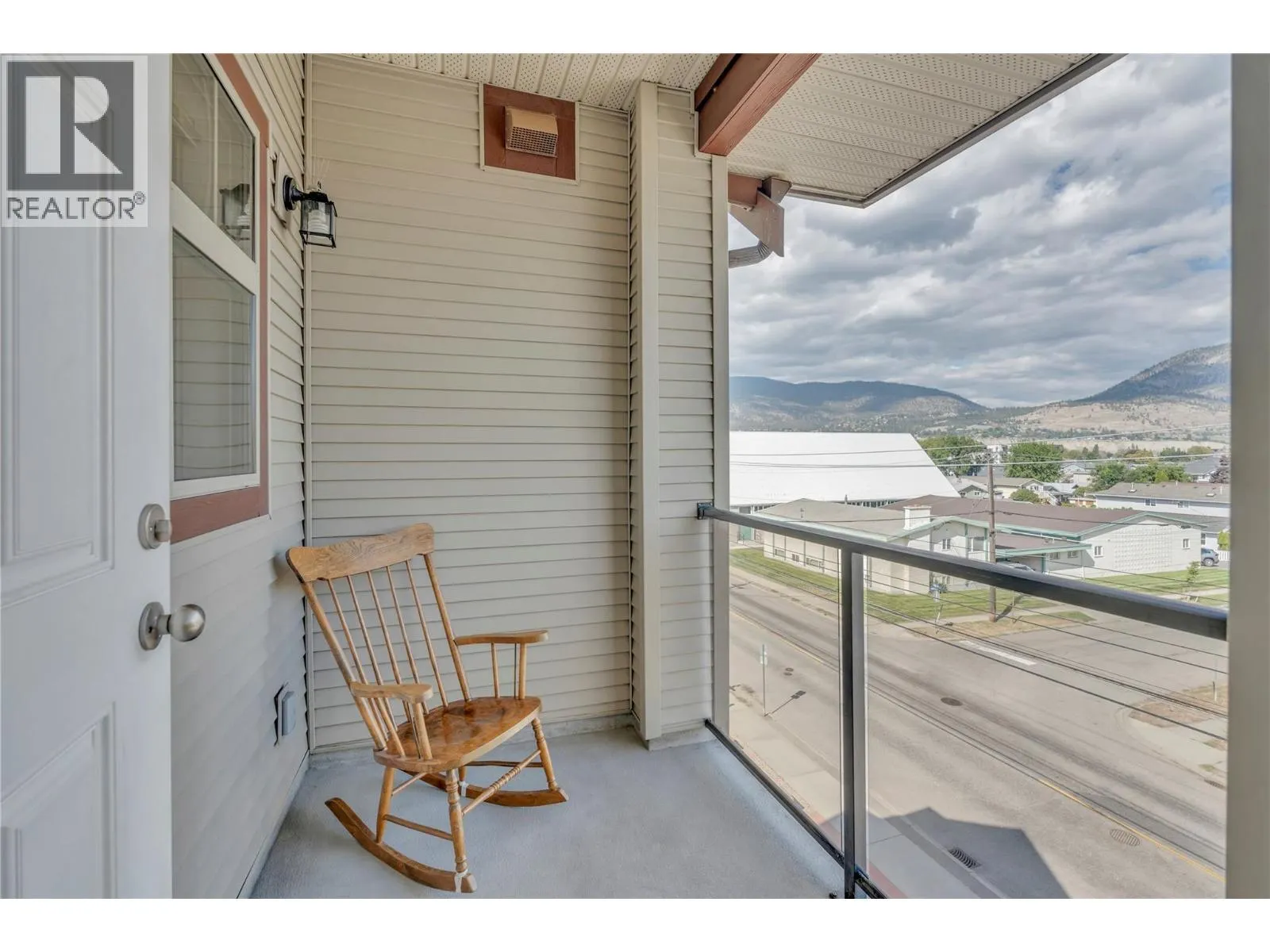 240 Wade Avenue Unit# 401