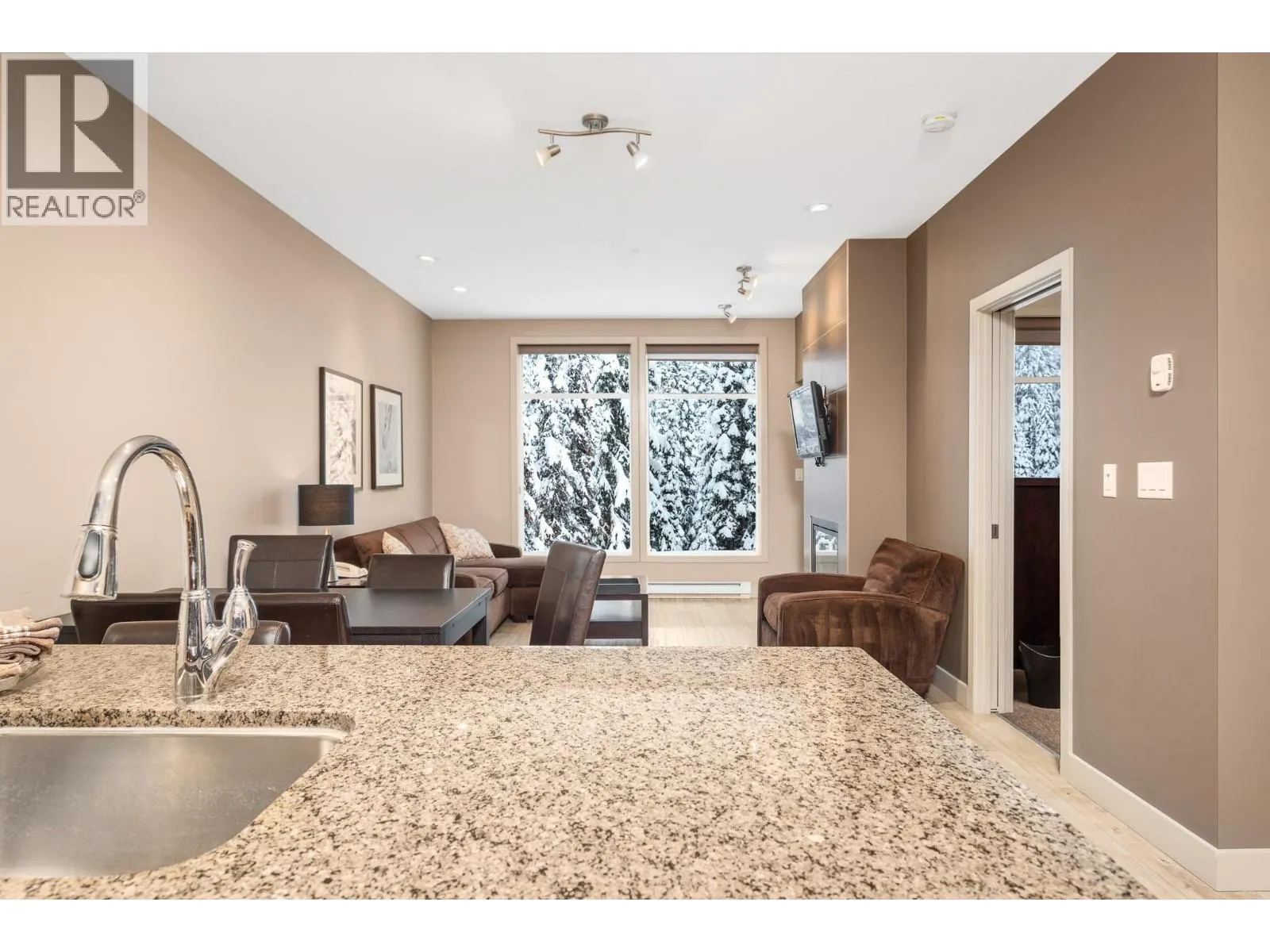 30 Monashee Road Unit# 310