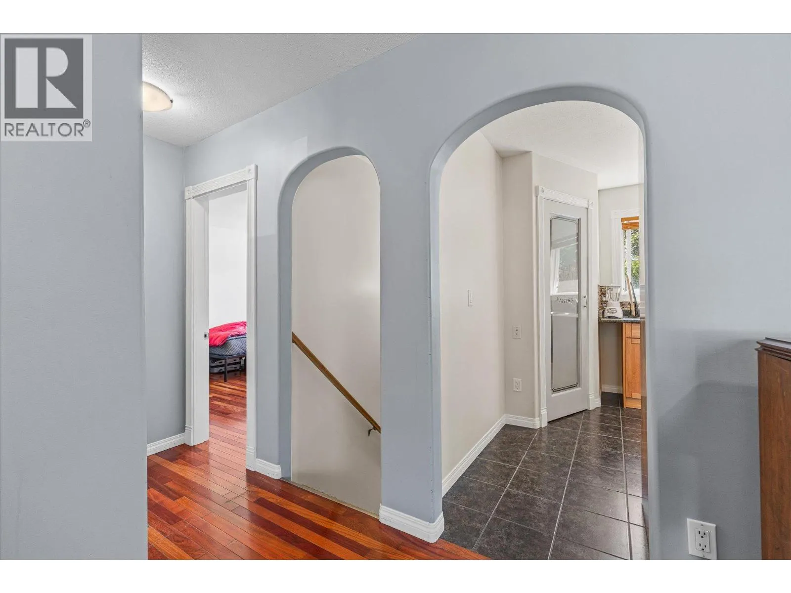 245 Holbrook Road W