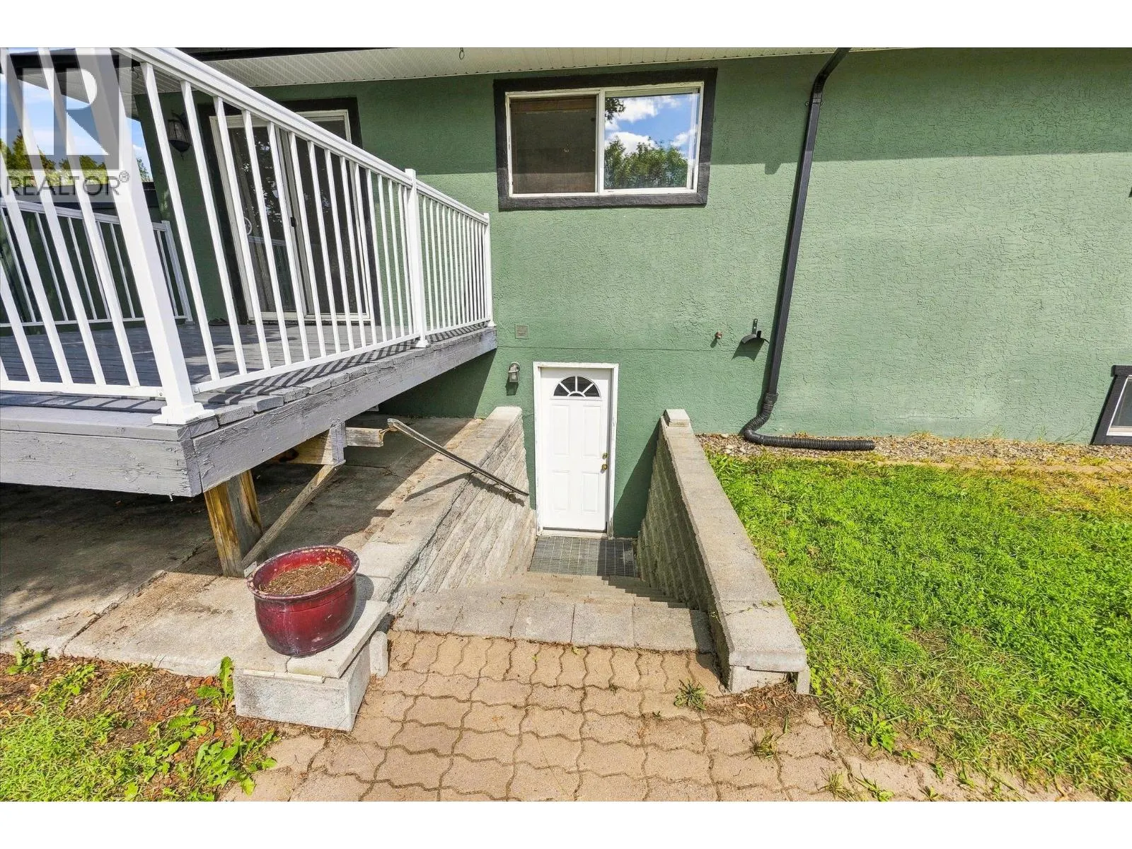 245 Holbrook Road W