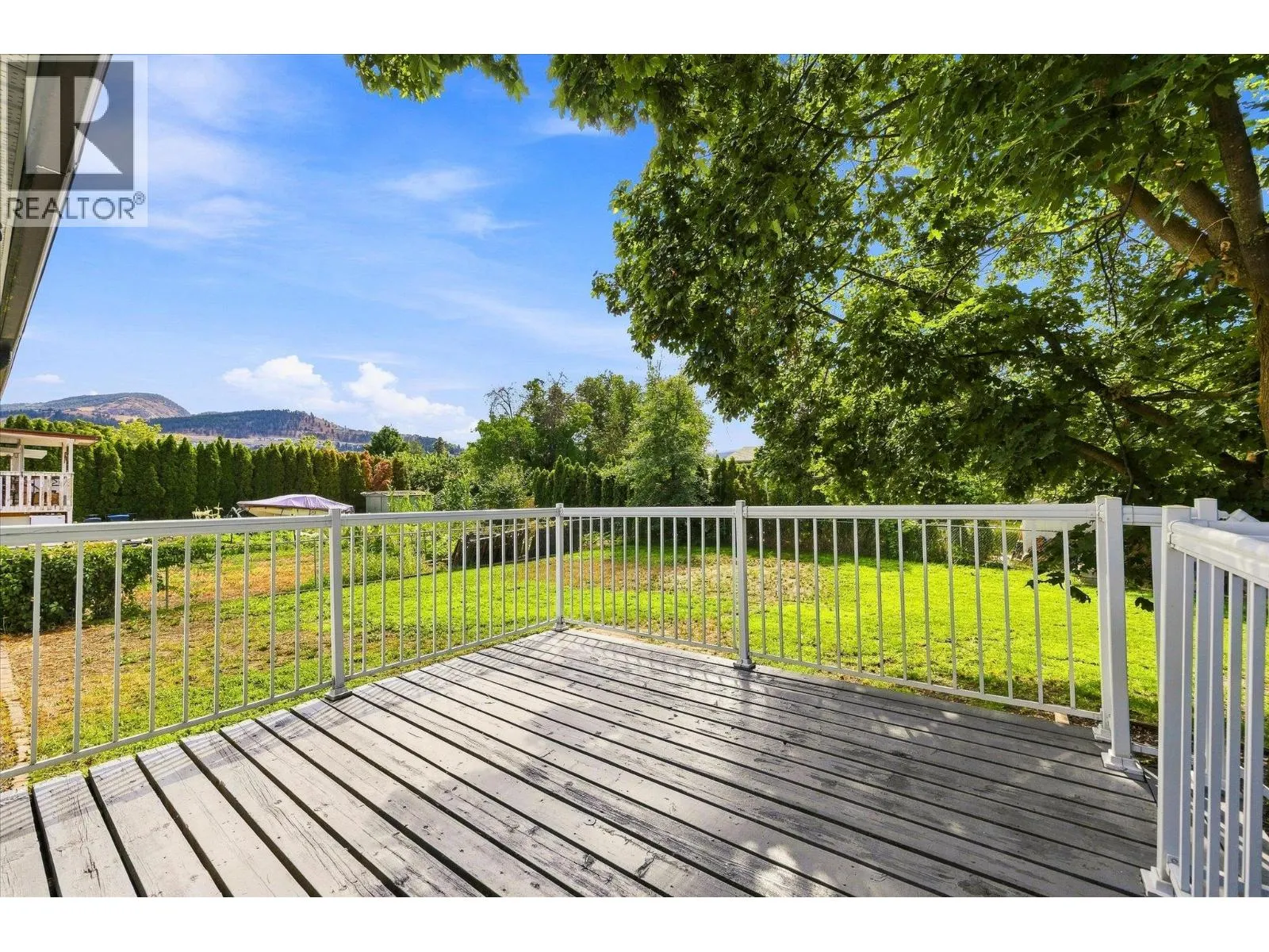 245 Holbrook Road W