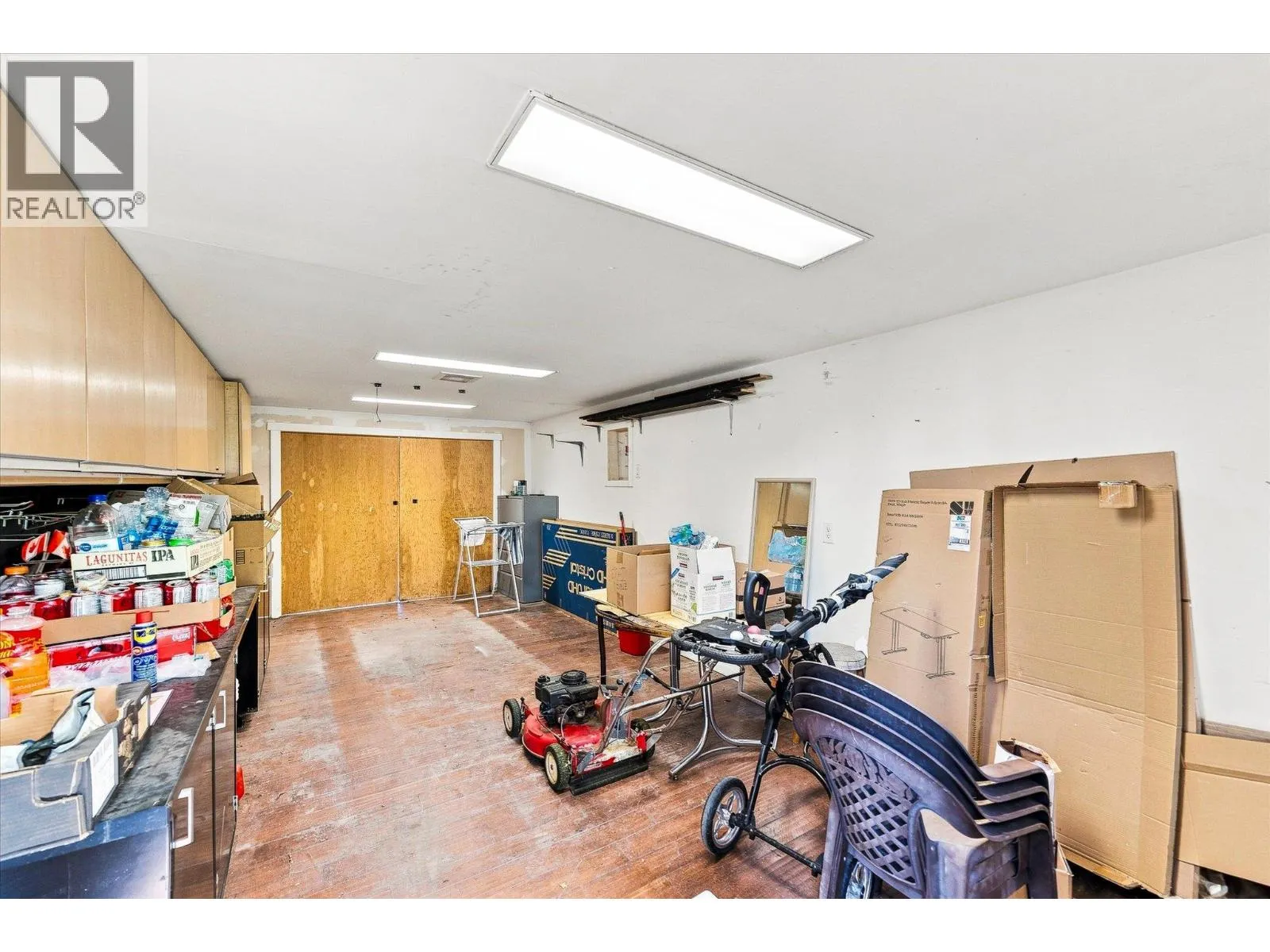 245 Holbrook Road W