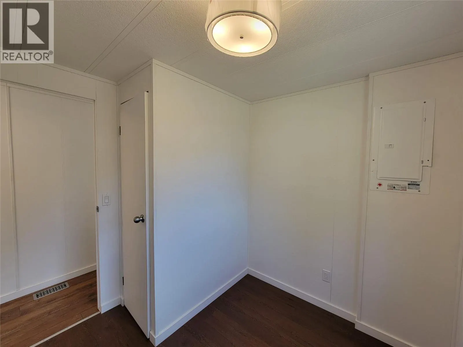 1514 Highway 3A Unit# 3