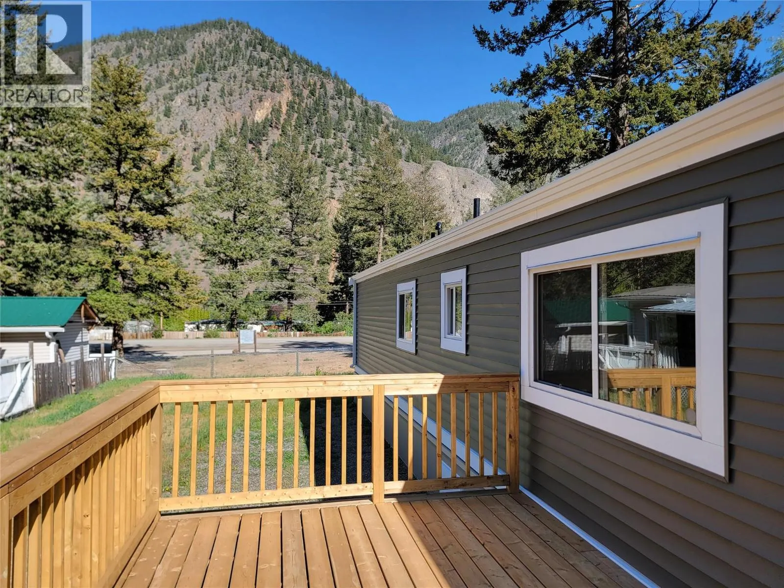 1514 Highway 3A Unit# 3