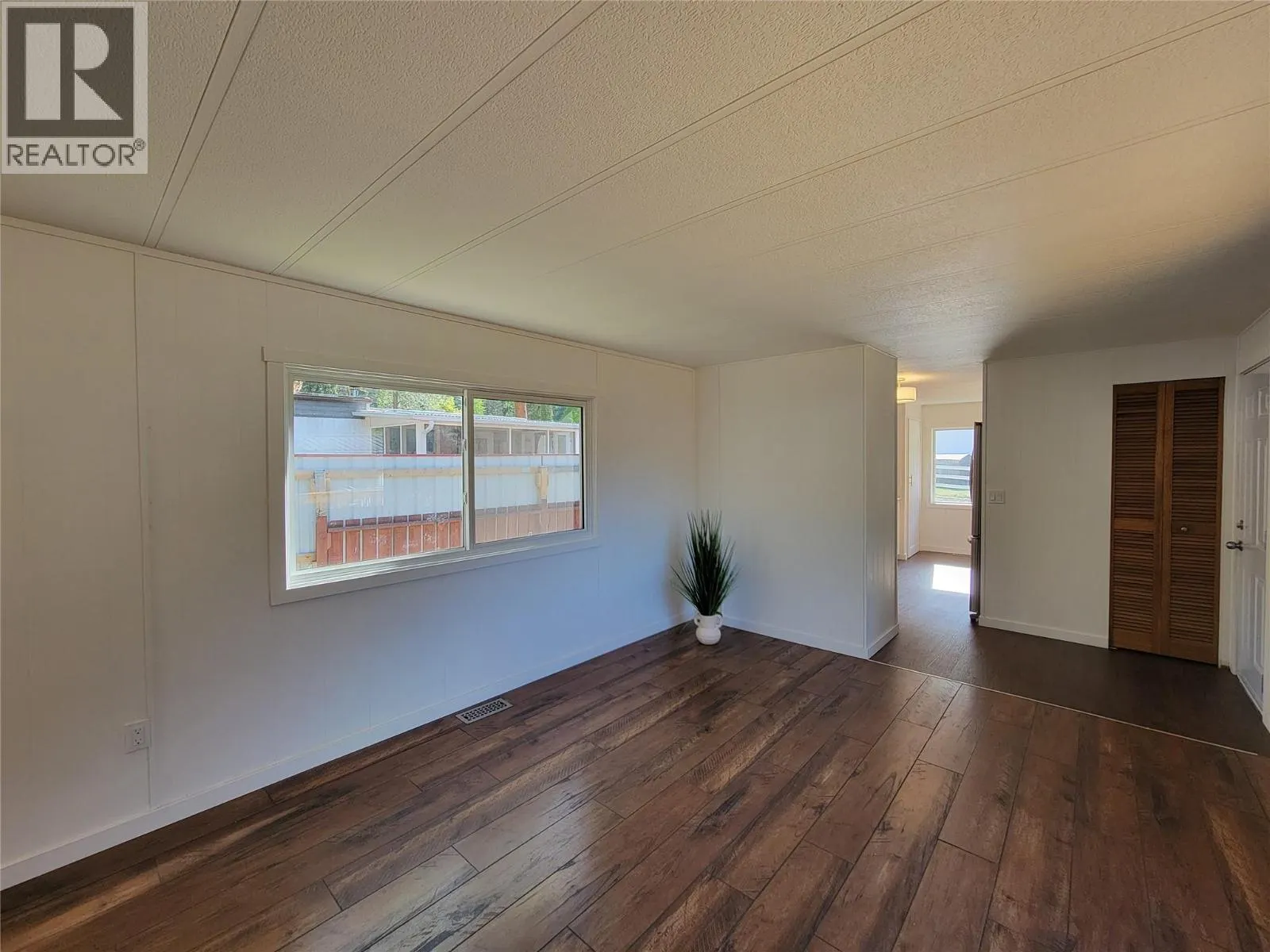 1514 Highway 3A Unit# 3