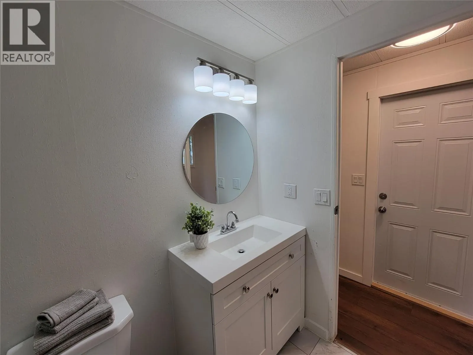 1514 Highway 3A Unit# 3