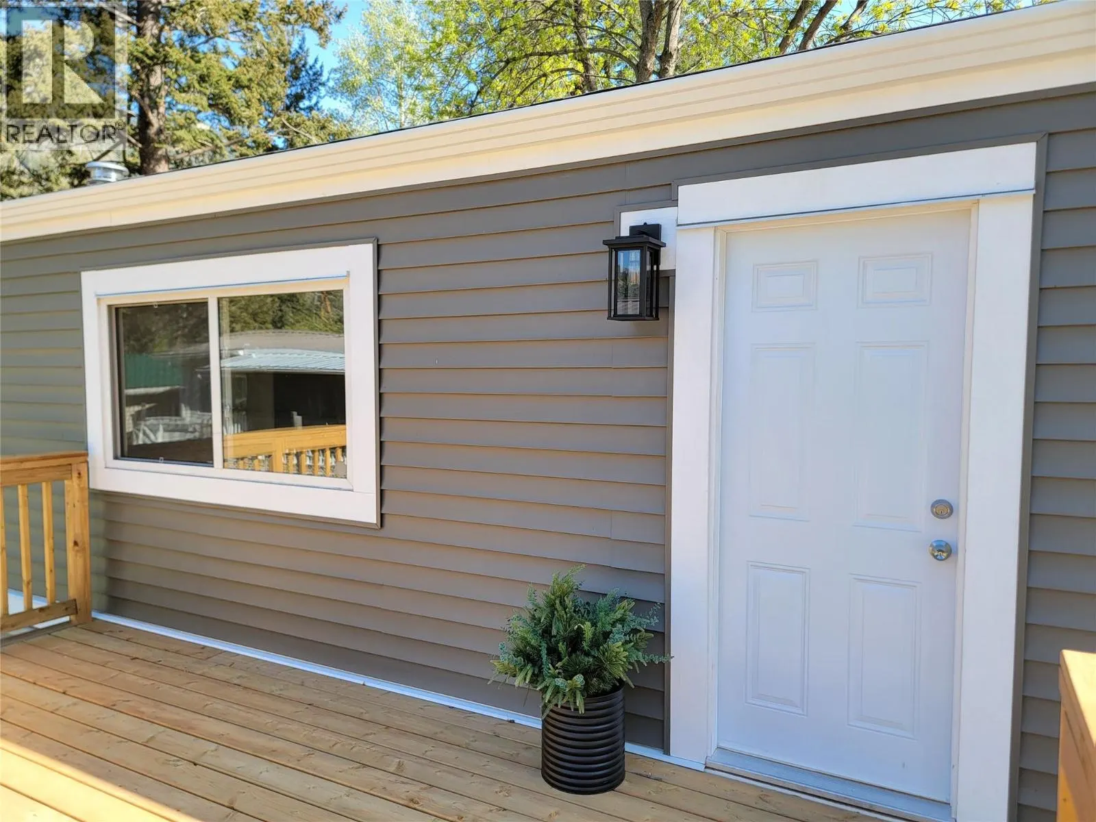 1514 Highway 3A Unit# 3