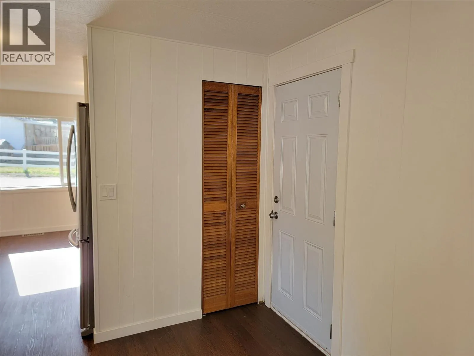 1514 Highway 3A Unit# 3