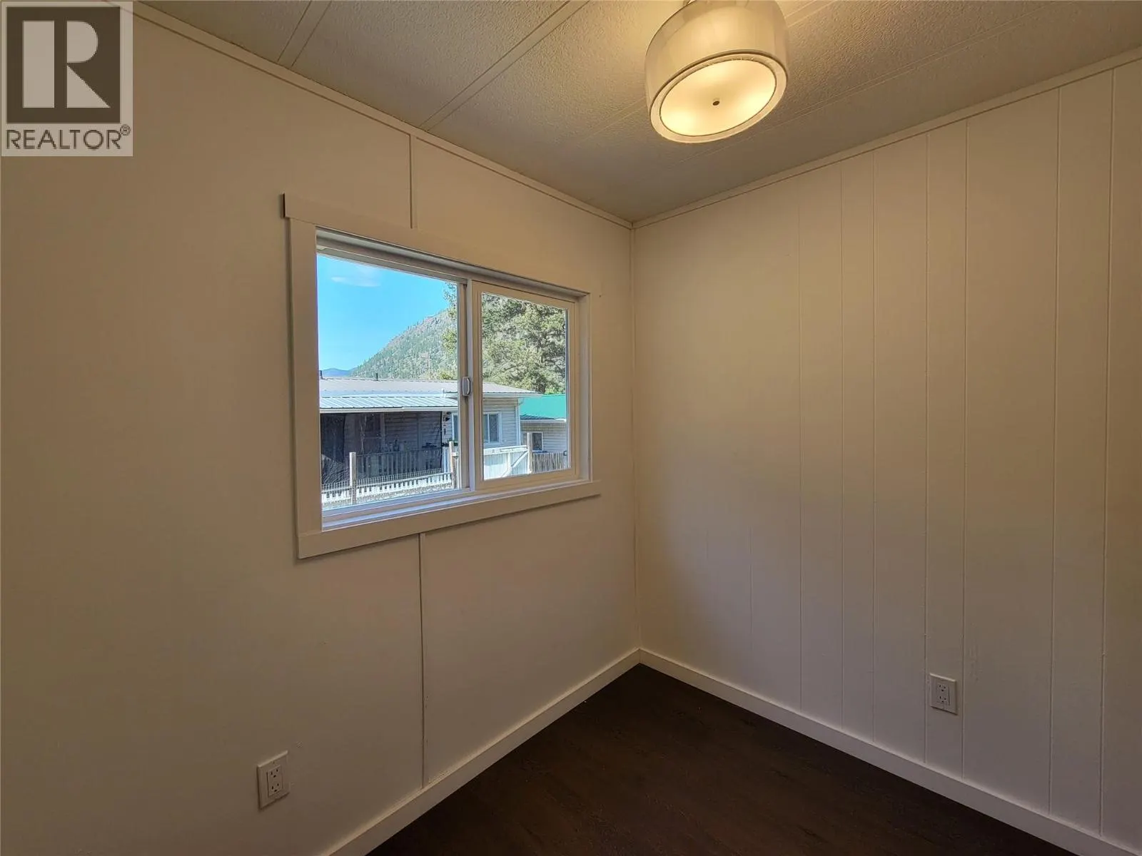 1514 Highway 3A Unit# 3
