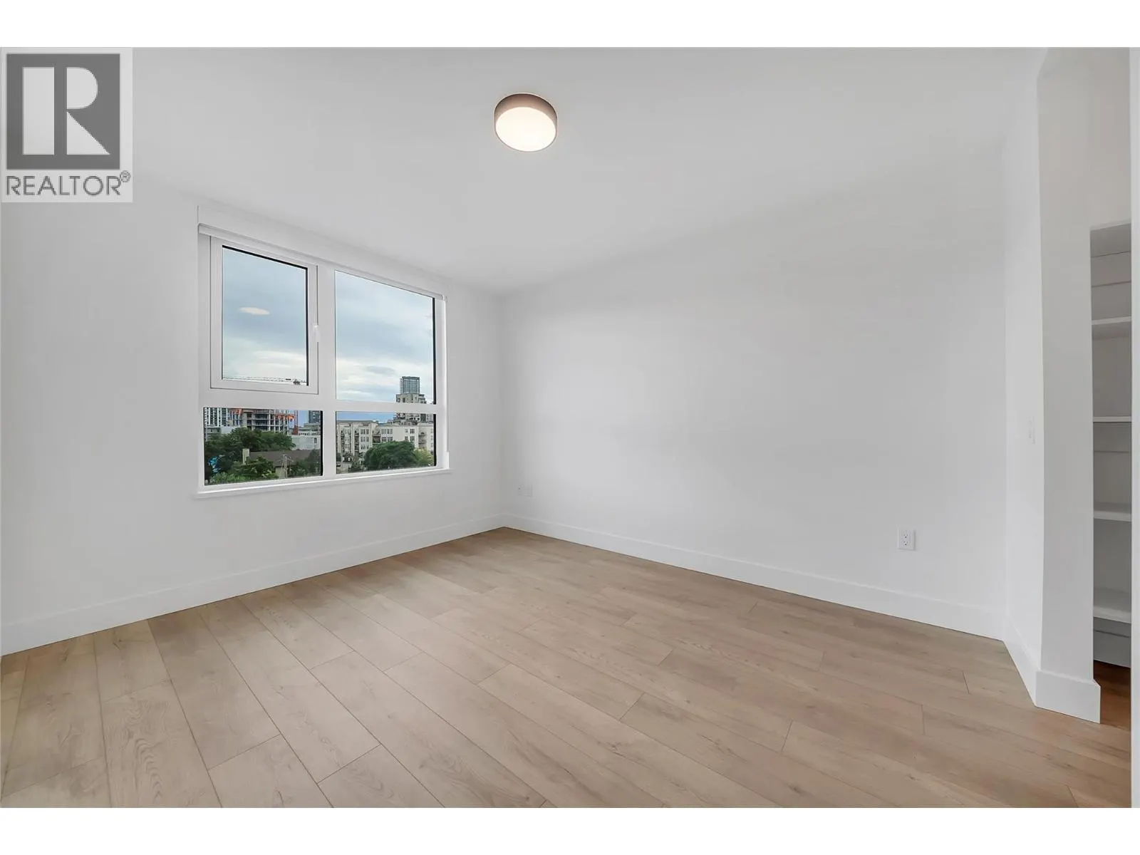 620 Coronation Avenue Unit# 502
