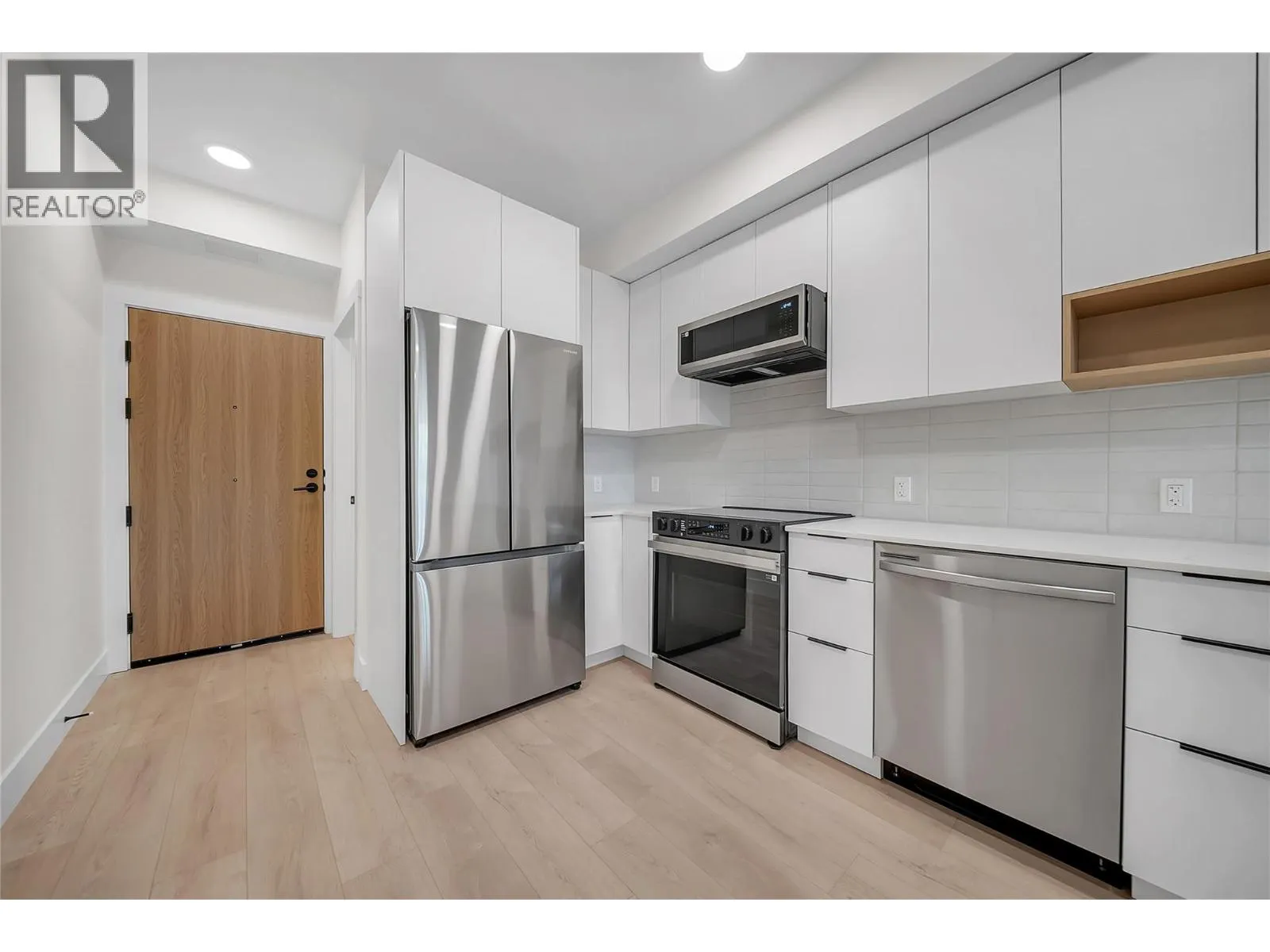 620 Coronation Avenue Unit# 502