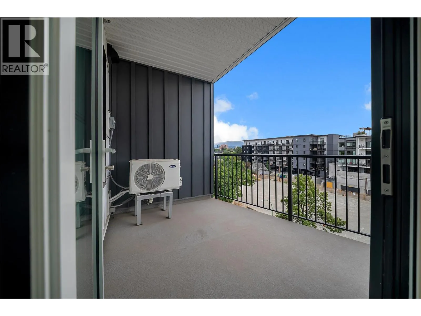 620 Coronation Avenue Unit# 502