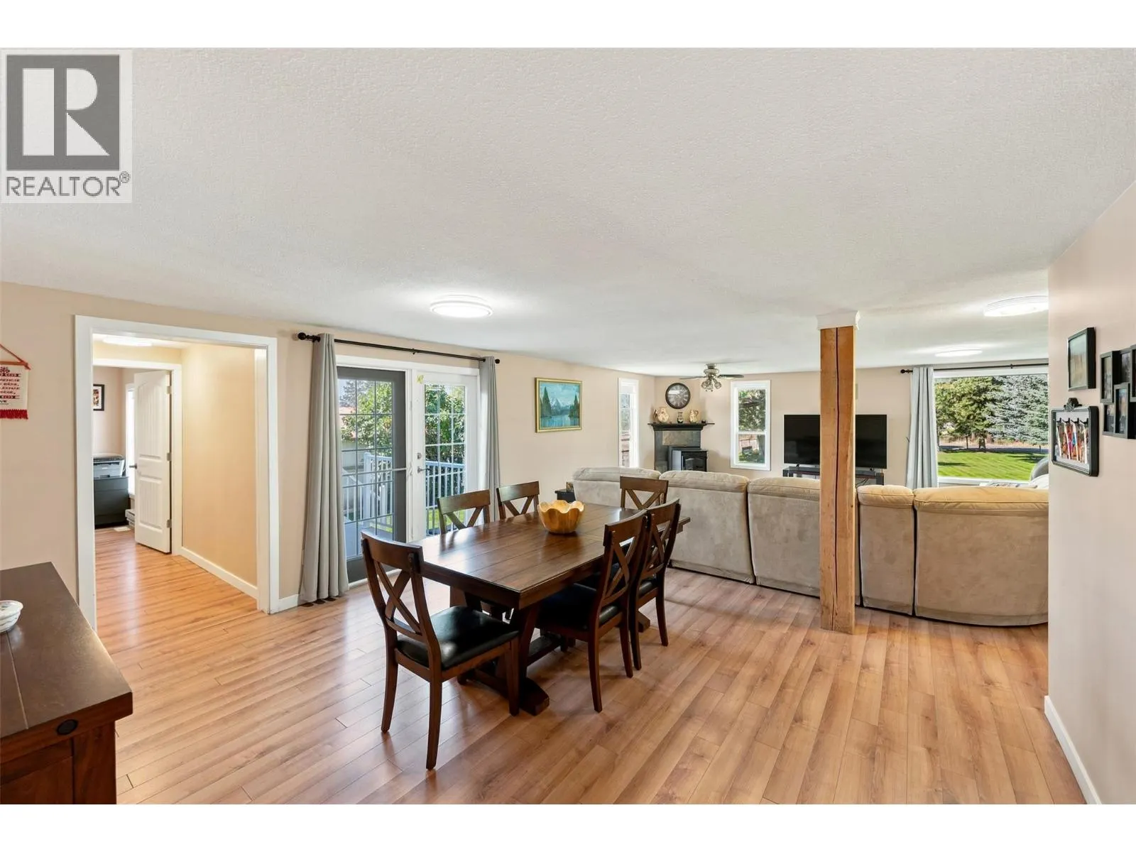 4129 McLean Creek Road