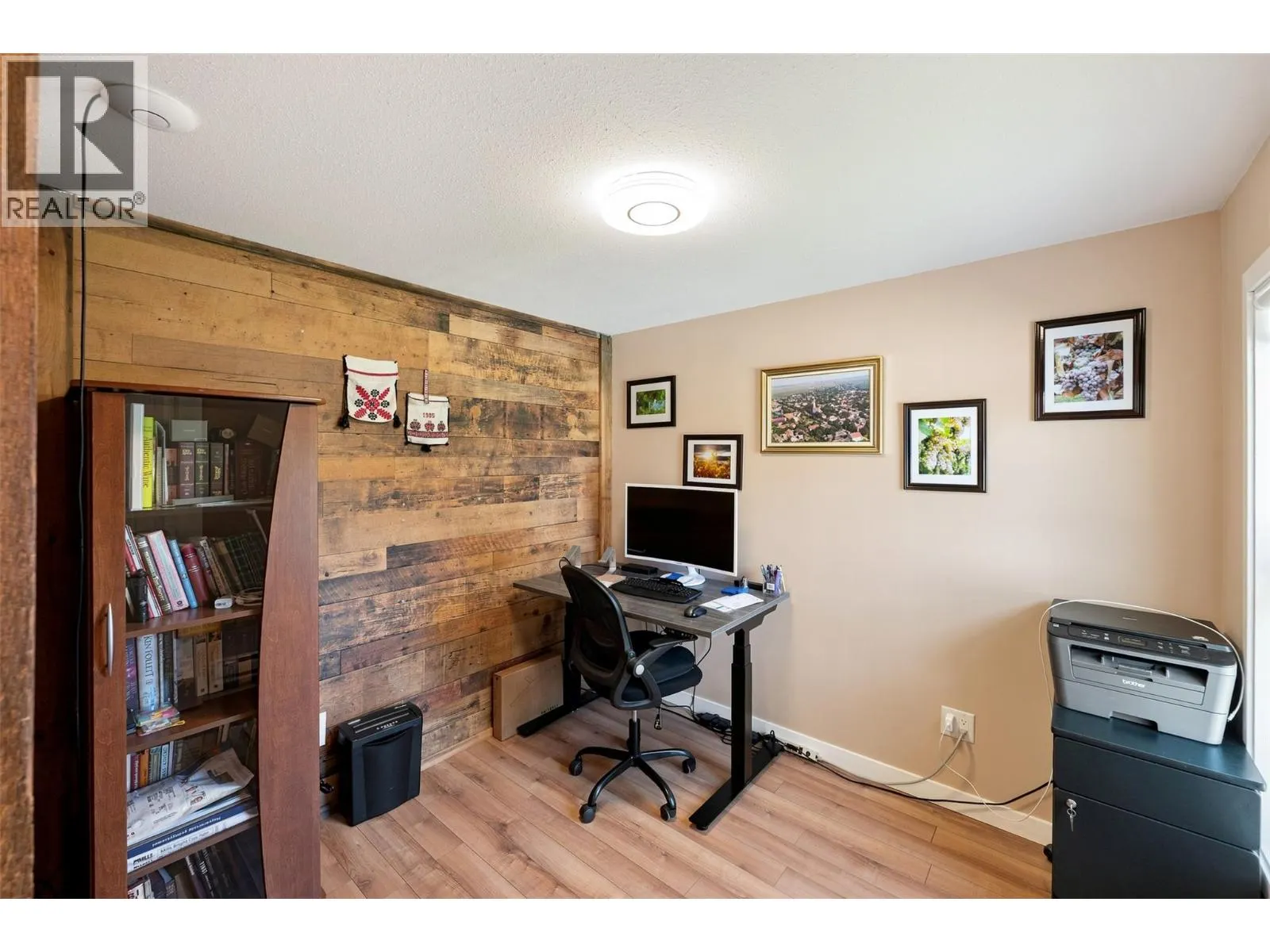 4129 McLean Creek Road