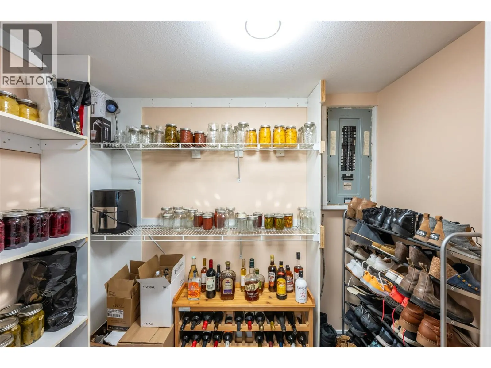 4129 McLean Creek Road