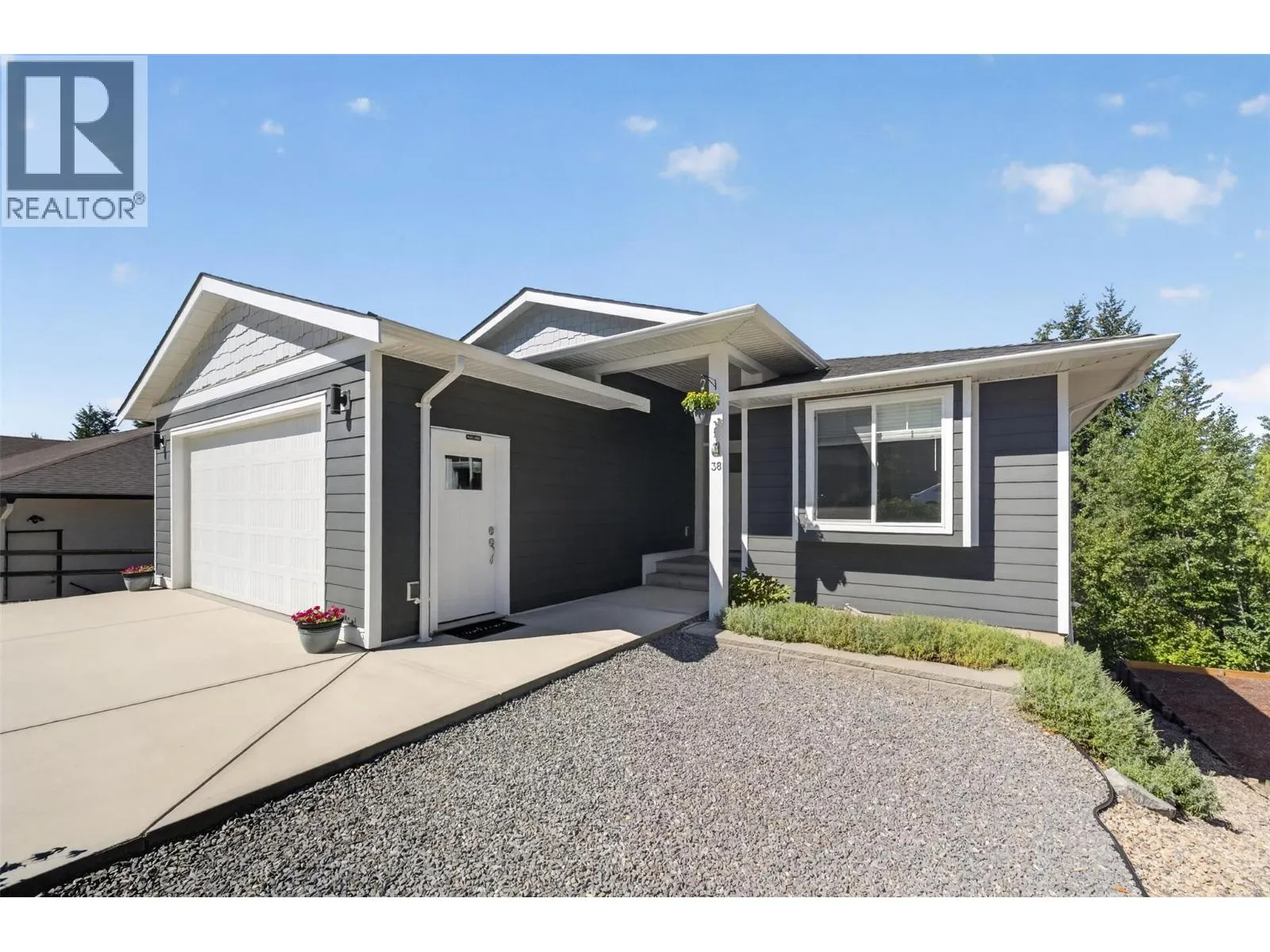 2592 Alpen Paradies Road Unit# 38