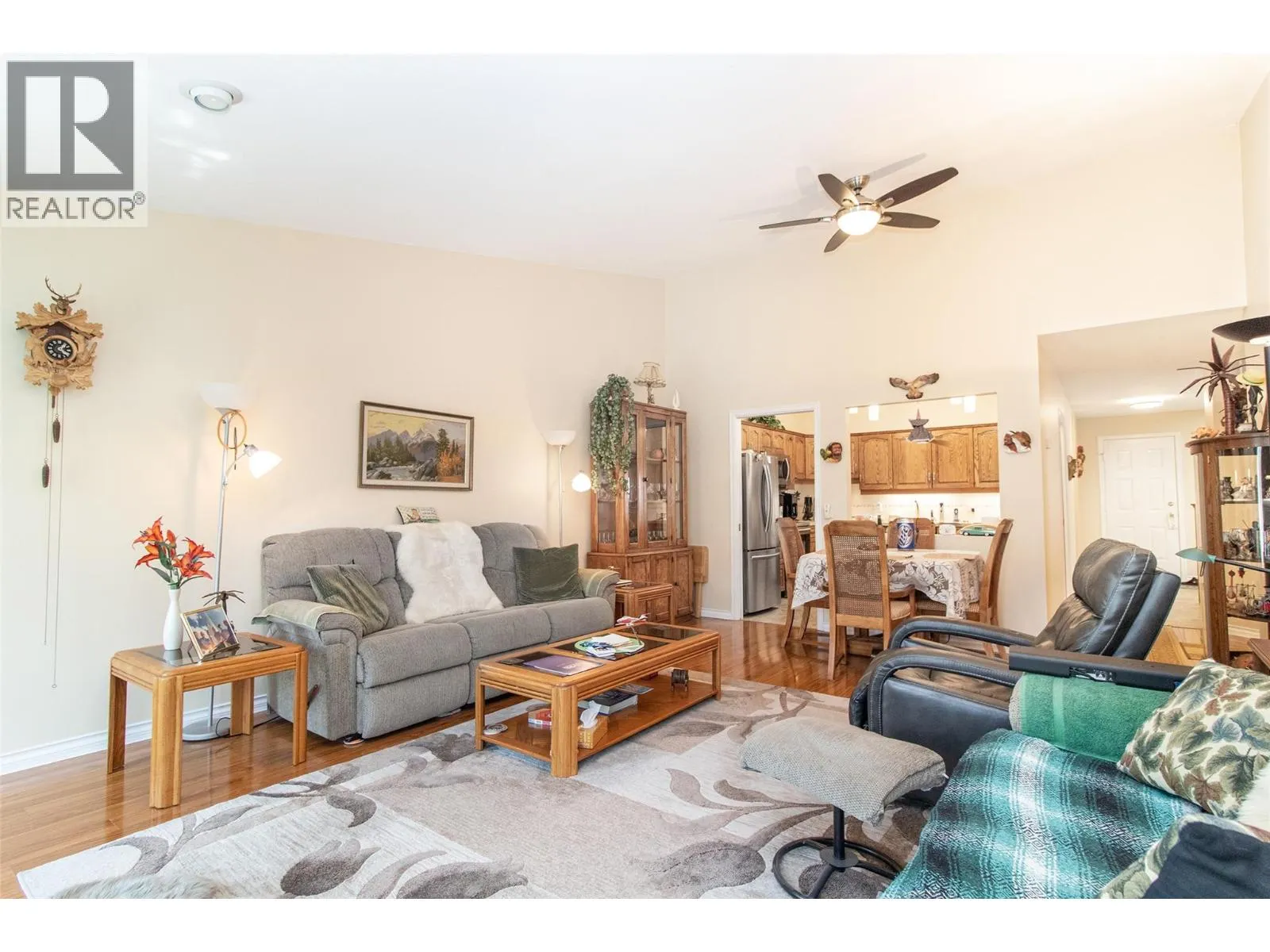 1885 Parkview Crescent Unit# 112