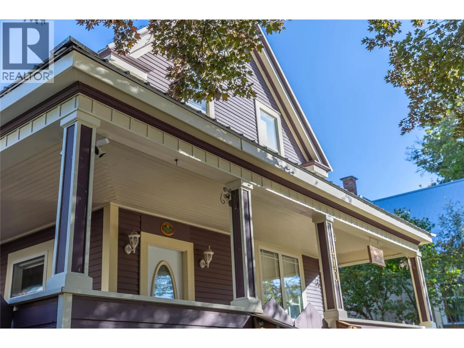 408 & 410 Mackenzie Avenue
