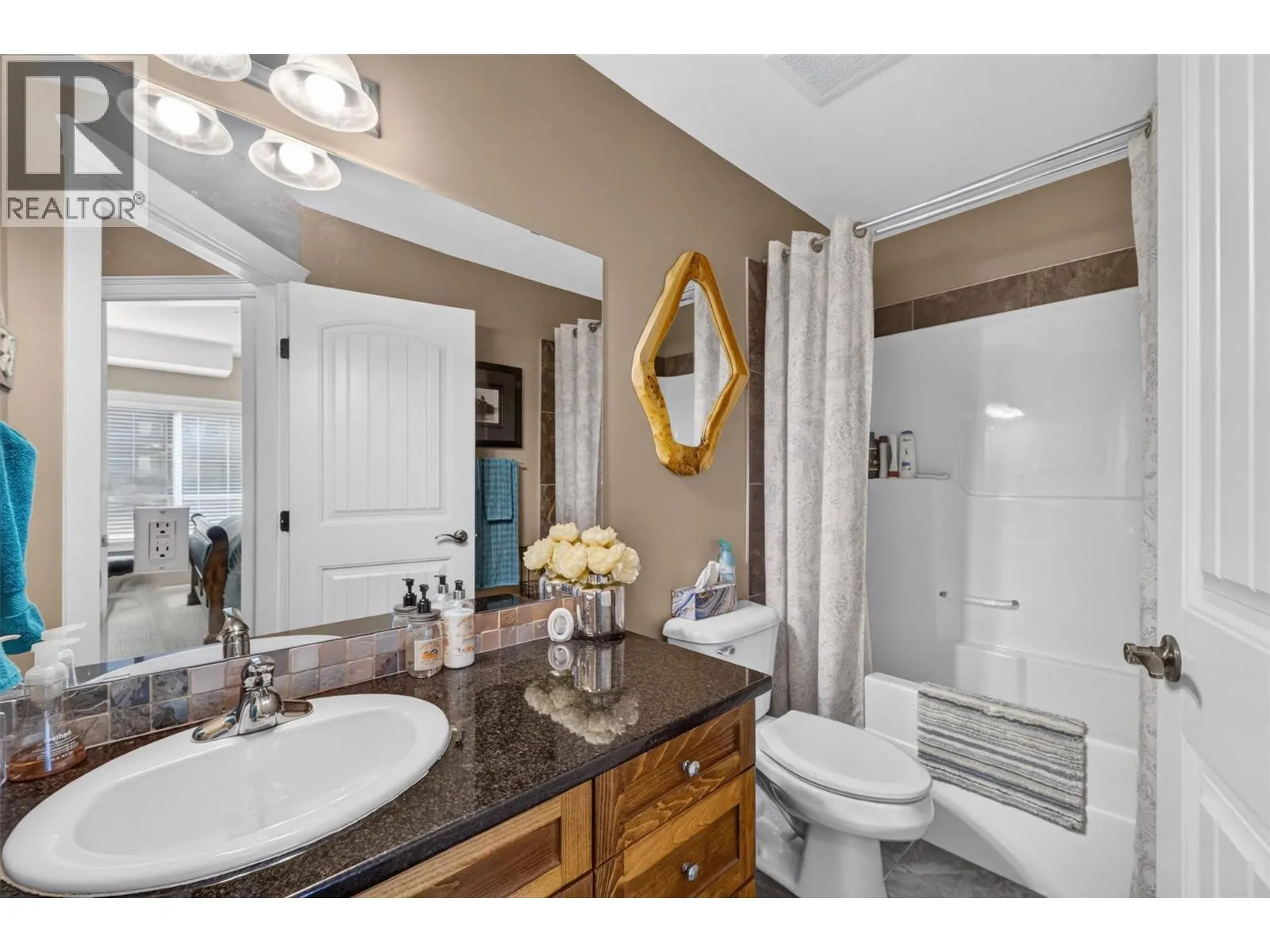 1130 Riverside Avenue Unit# 14