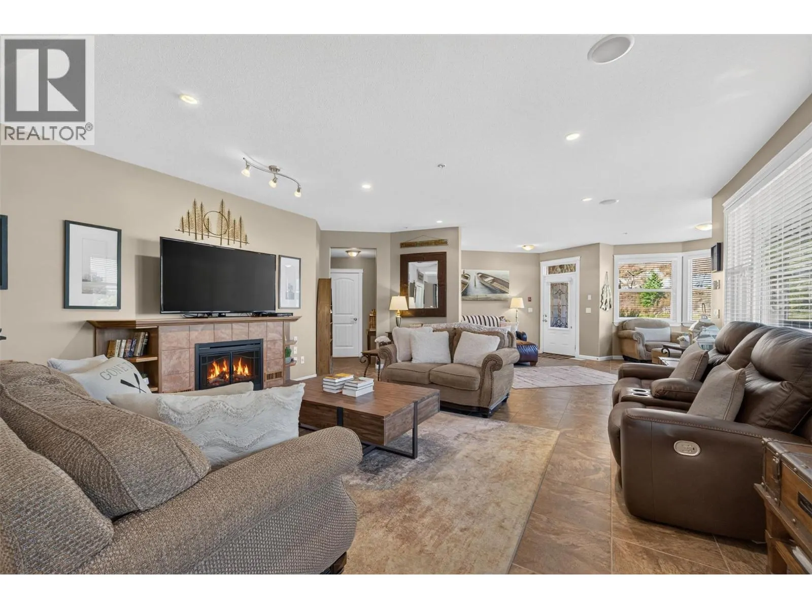 1130 Riverside Avenue Unit# 14