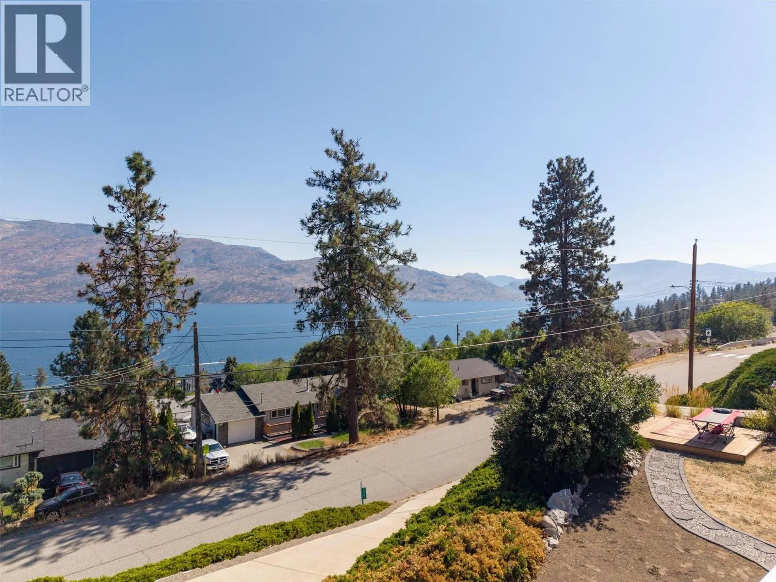 5284 Clarence Road