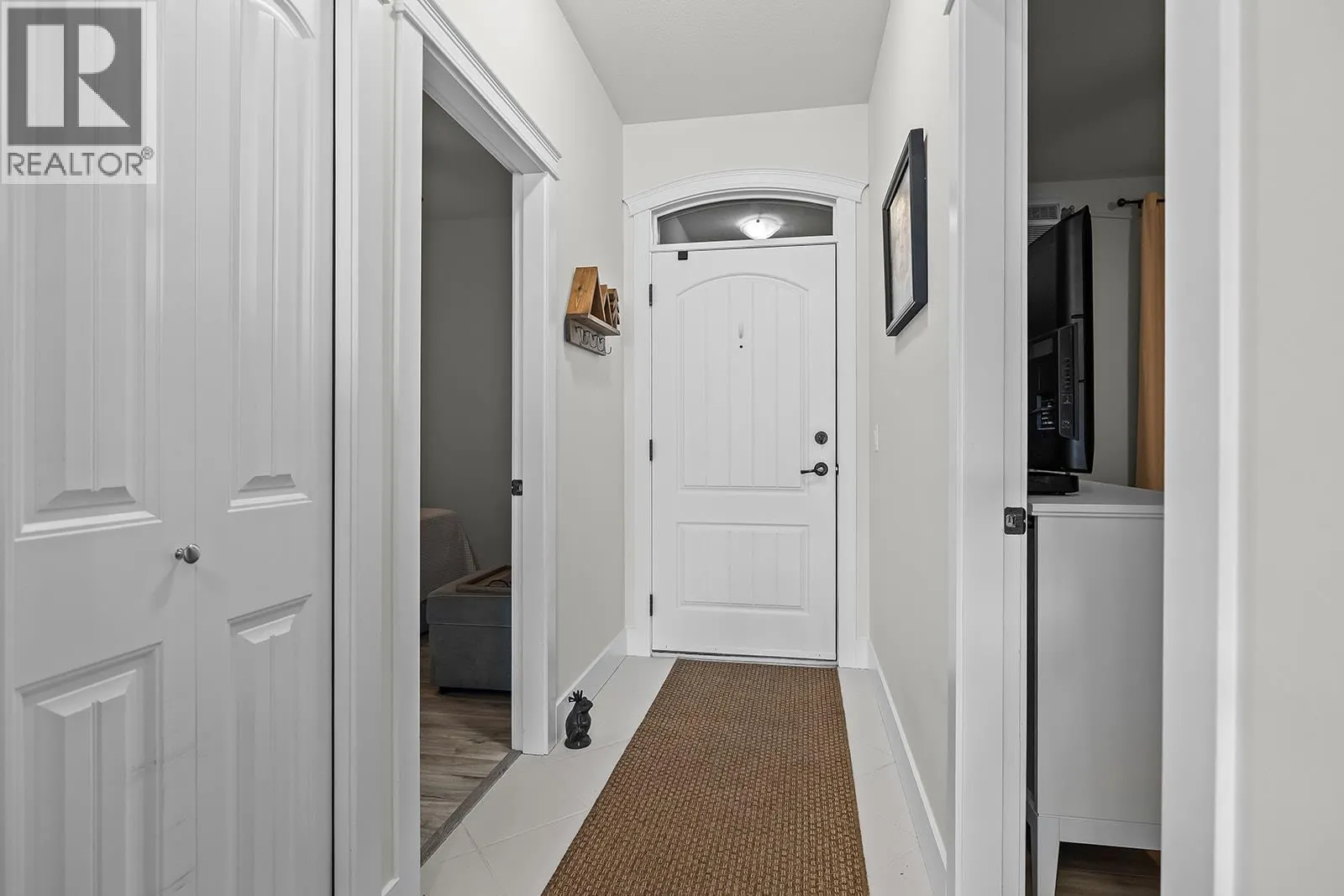 4350 Ponderosa Drive Unit# 105