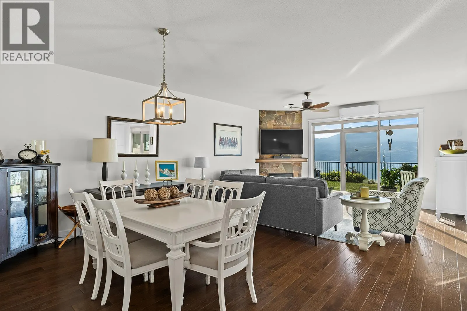 4350 Ponderosa Drive Unit# 105