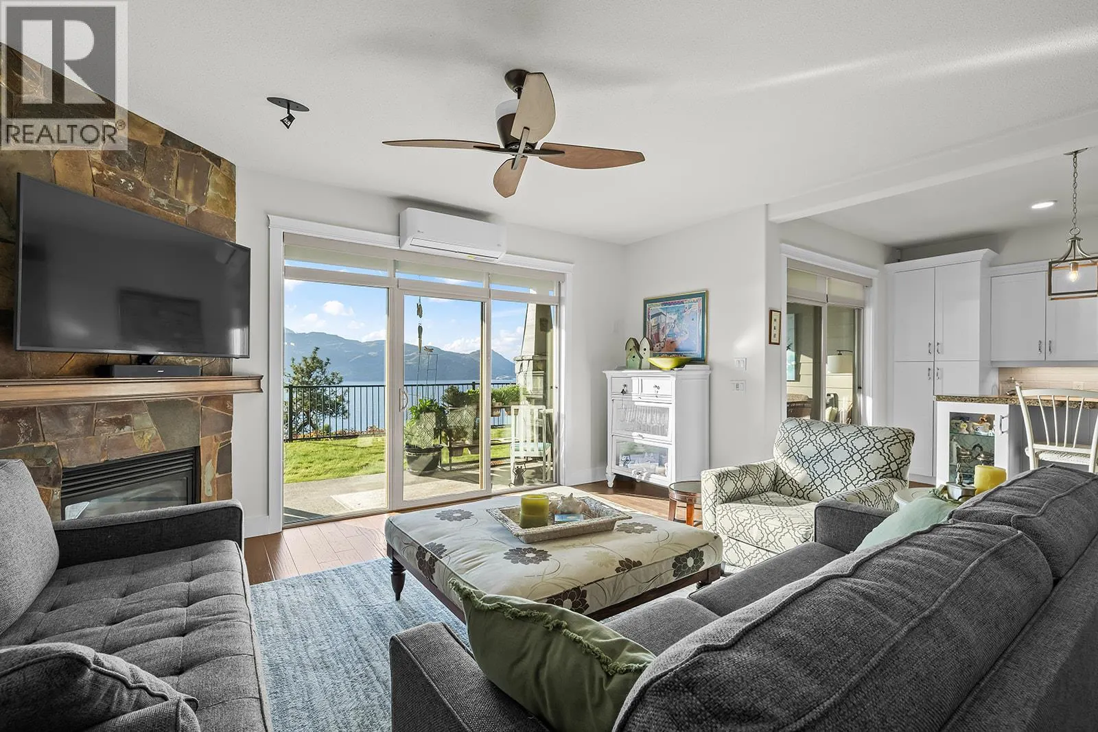 4350 Ponderosa Drive Unit# 105