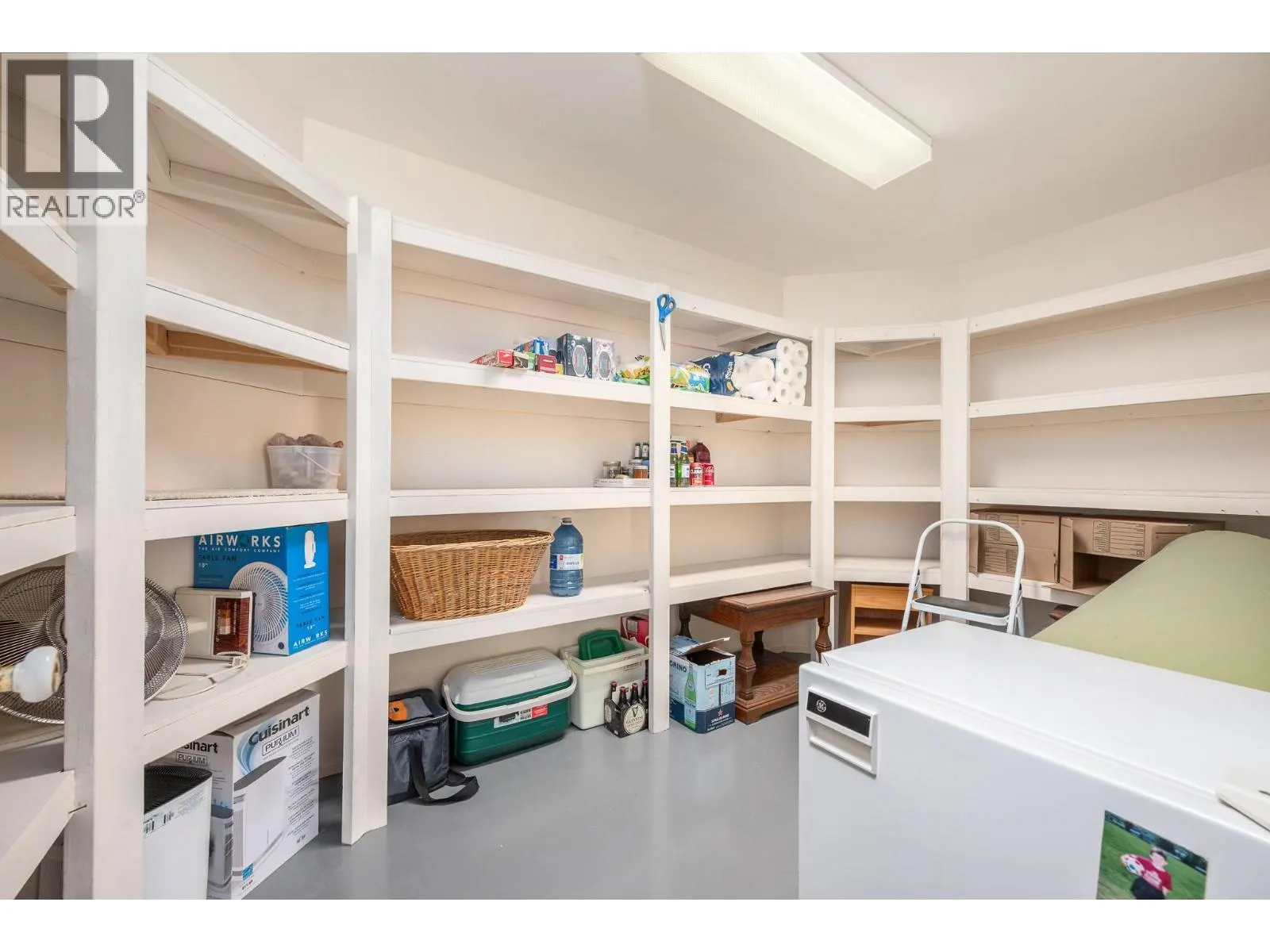 3912 Cascade Drive
