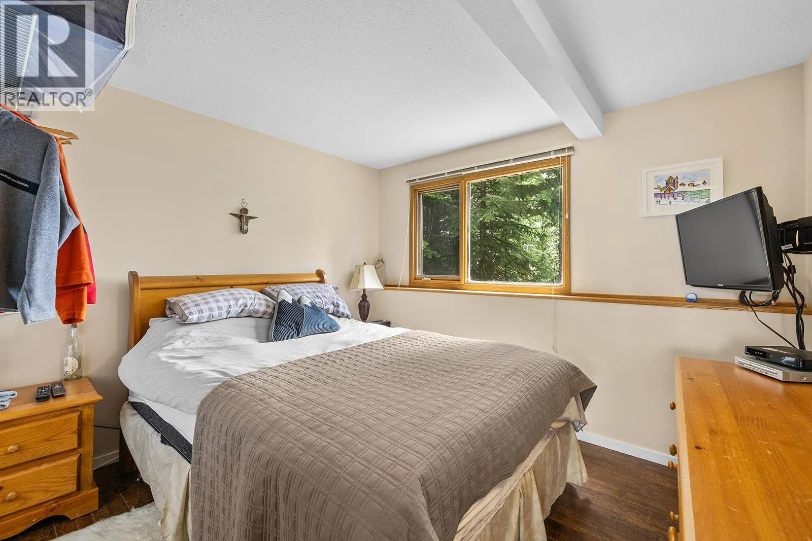7485 Porcupine Road Unit# 1 and 2