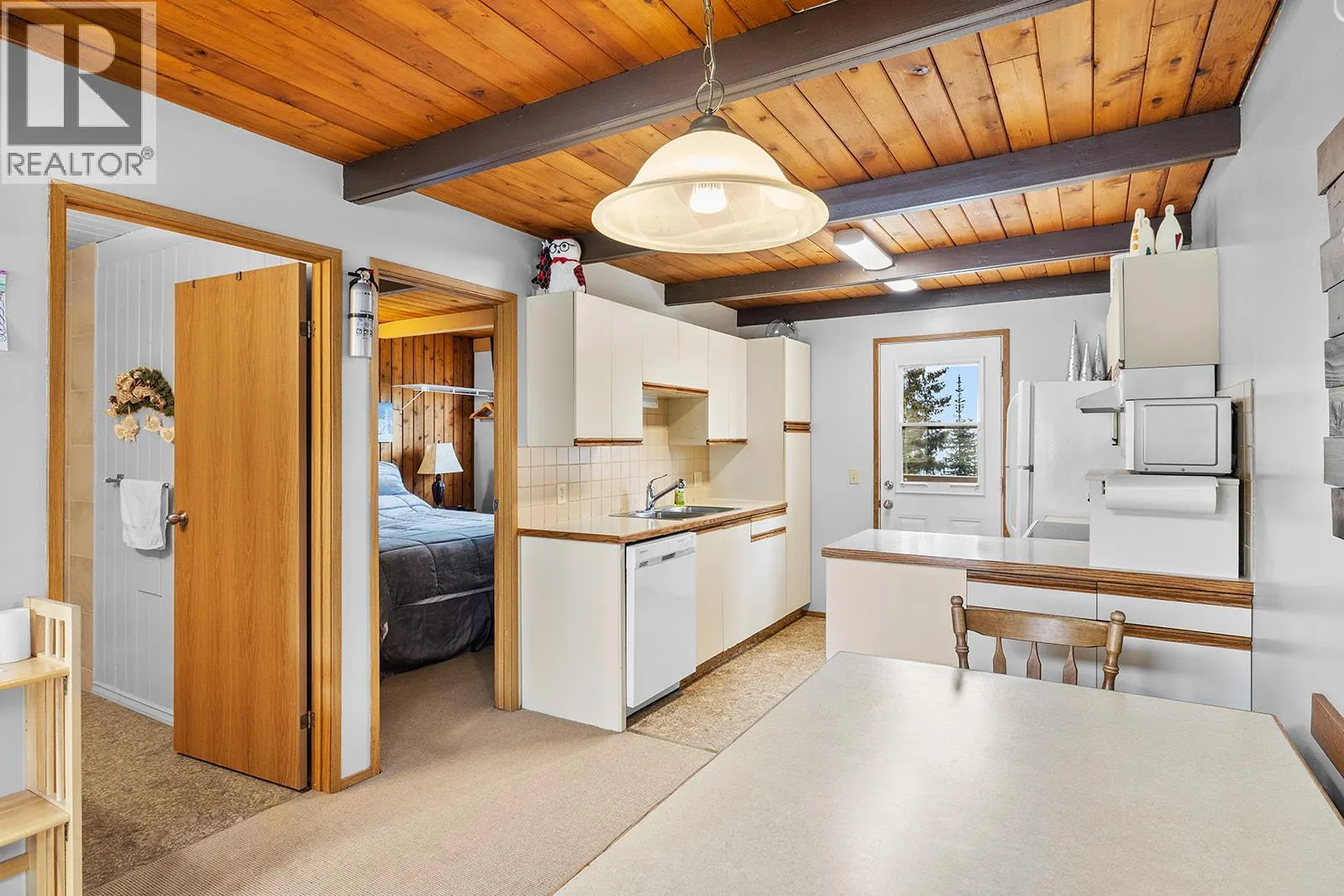 7485 Porcupine Road Unit# 1 and 2