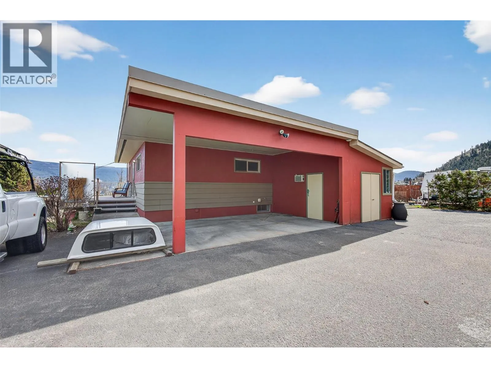 13006 Bristow Road
