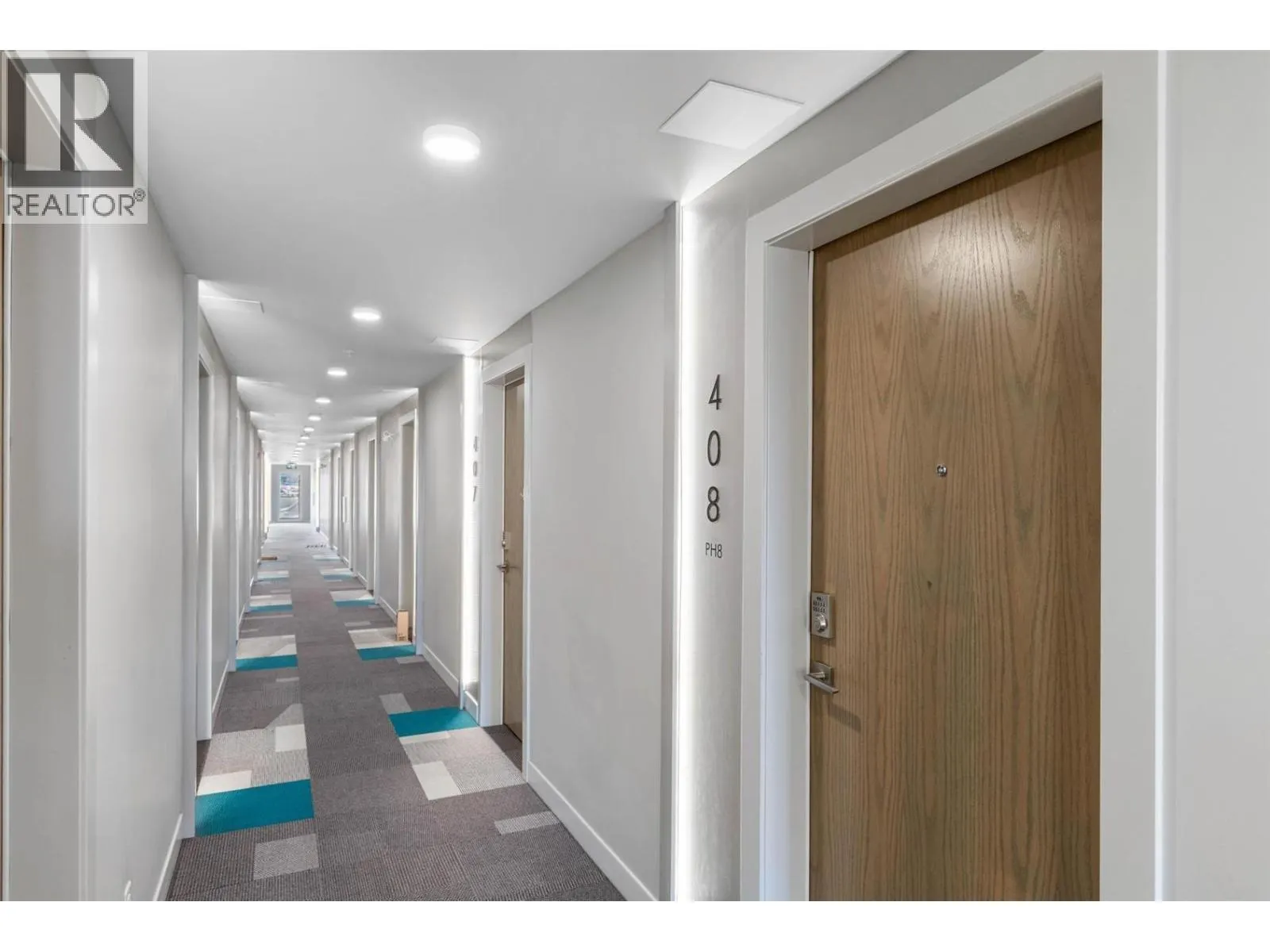 345 Dougall Road N Unit# PH8