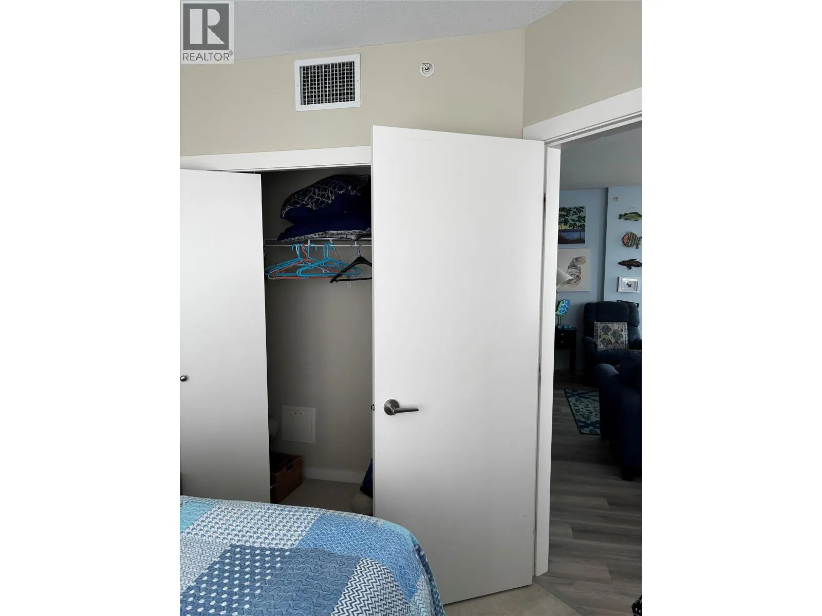 1075 Sunset Drive Unit# 1503