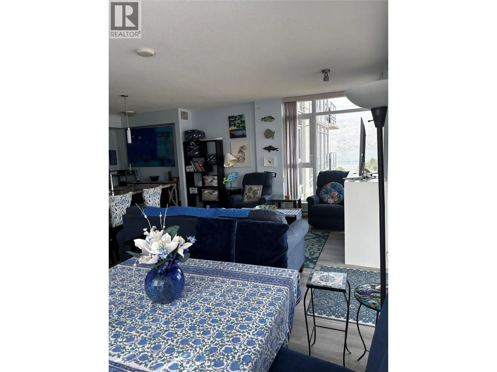 1075 Sunset Drive Unit# 1503