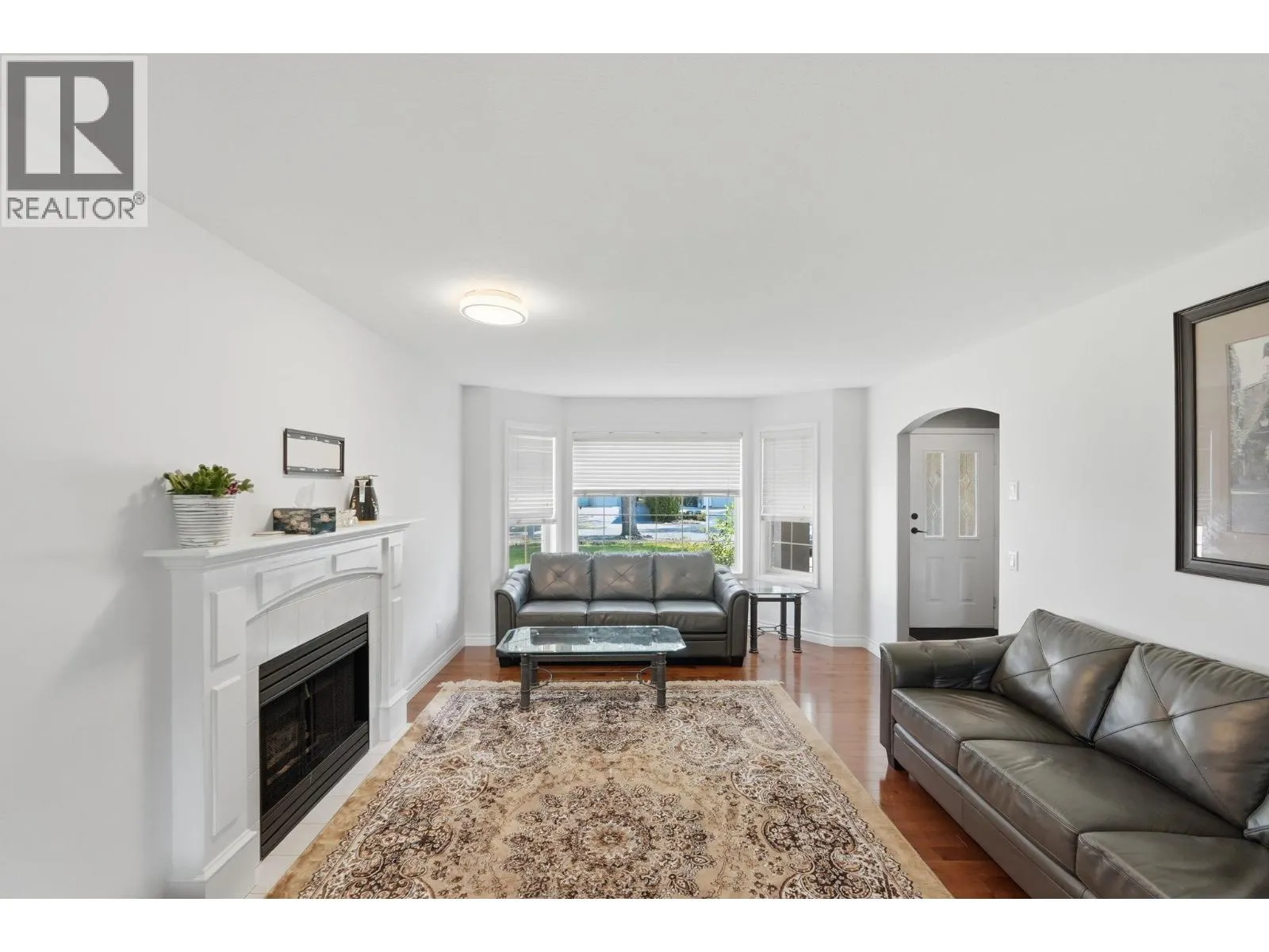 348 Phipps Crescent