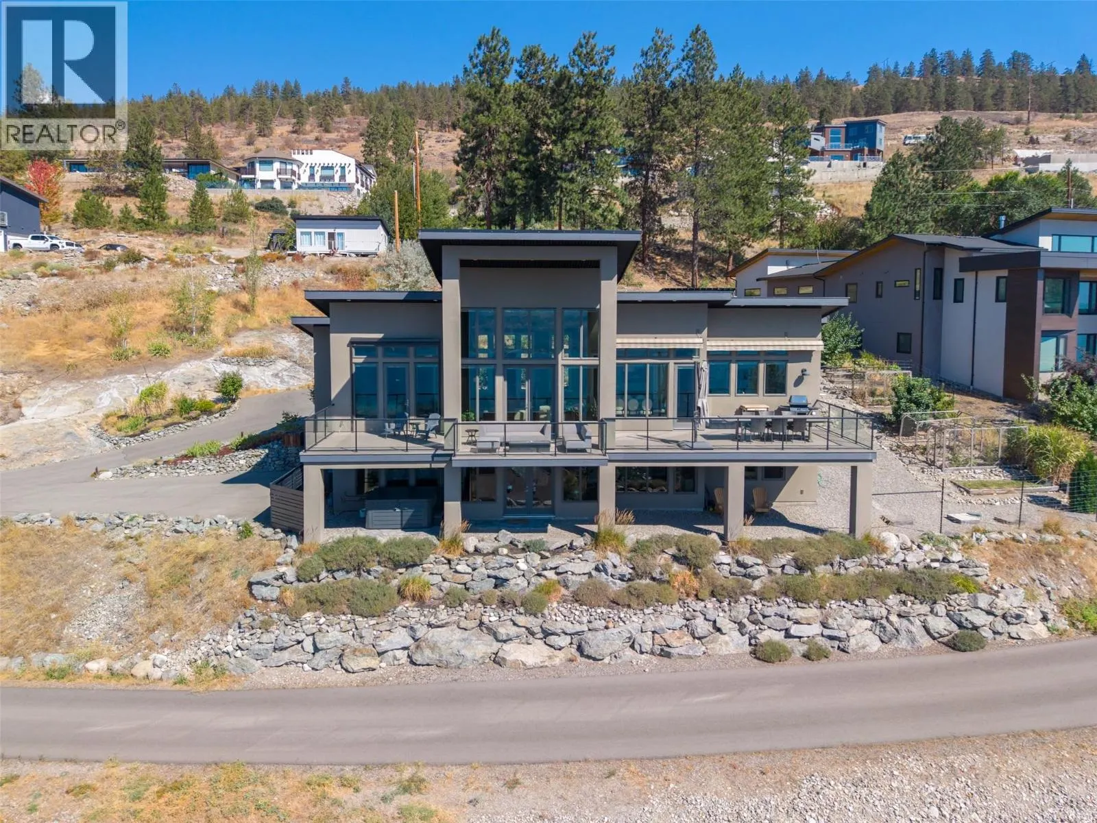 2498 Winifred Road