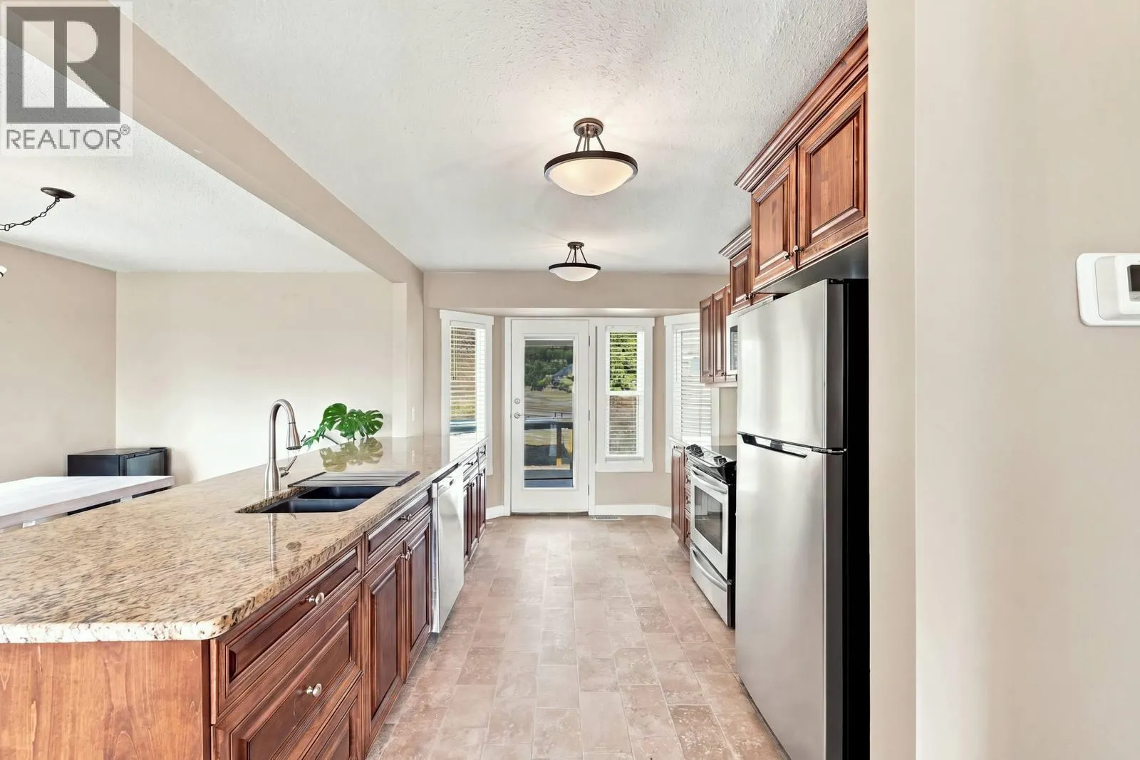 464 Glen Pine Court