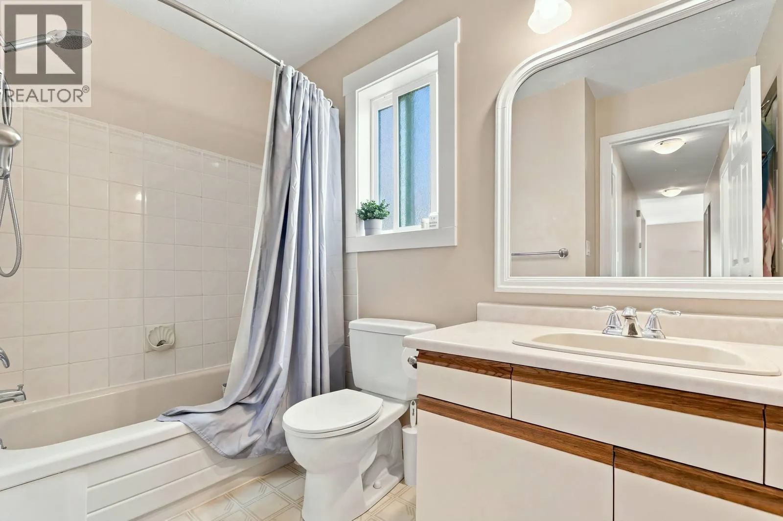 464 Glen Pine Court