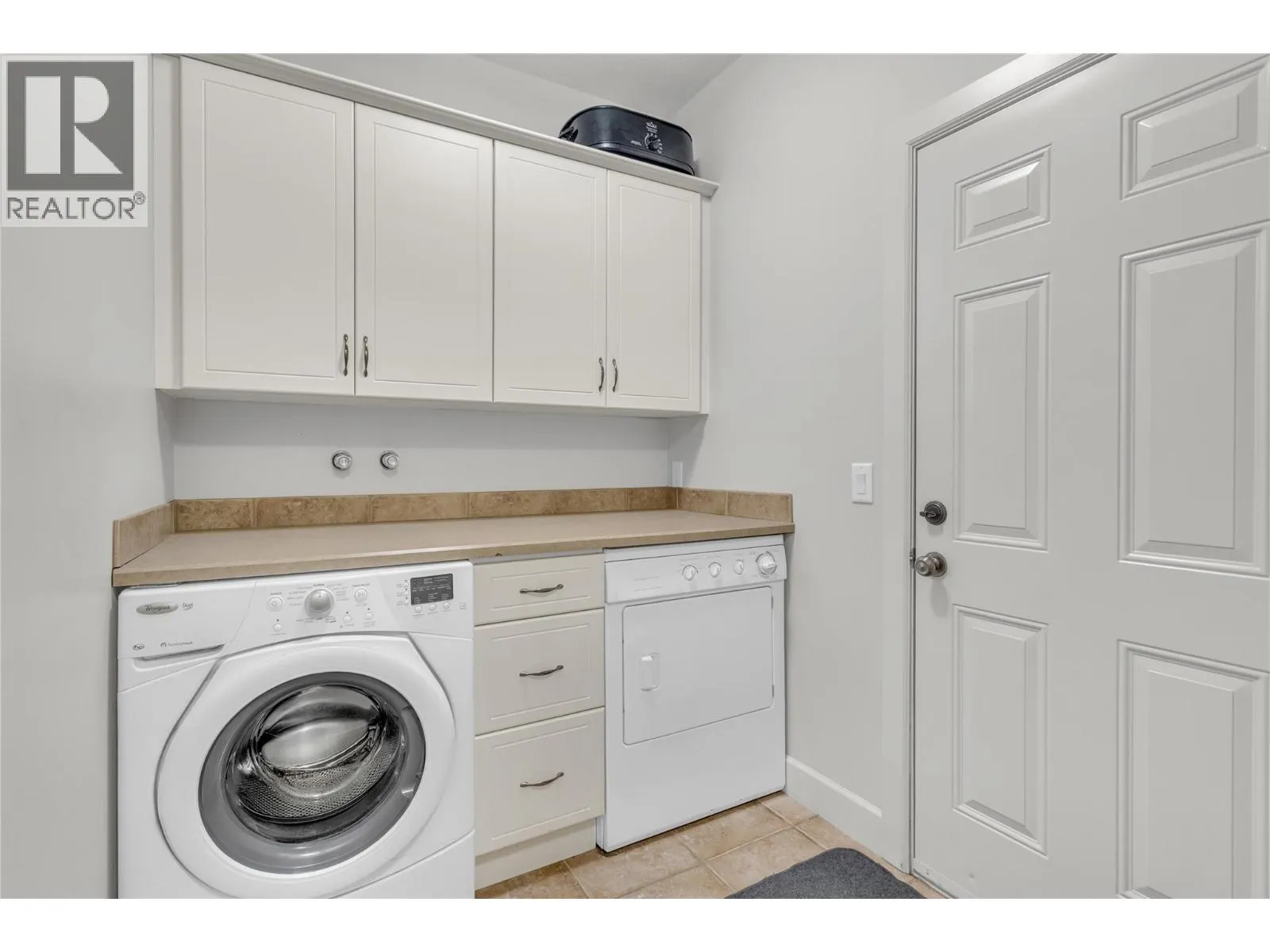 669 Long Ridge Drive Unit# 13