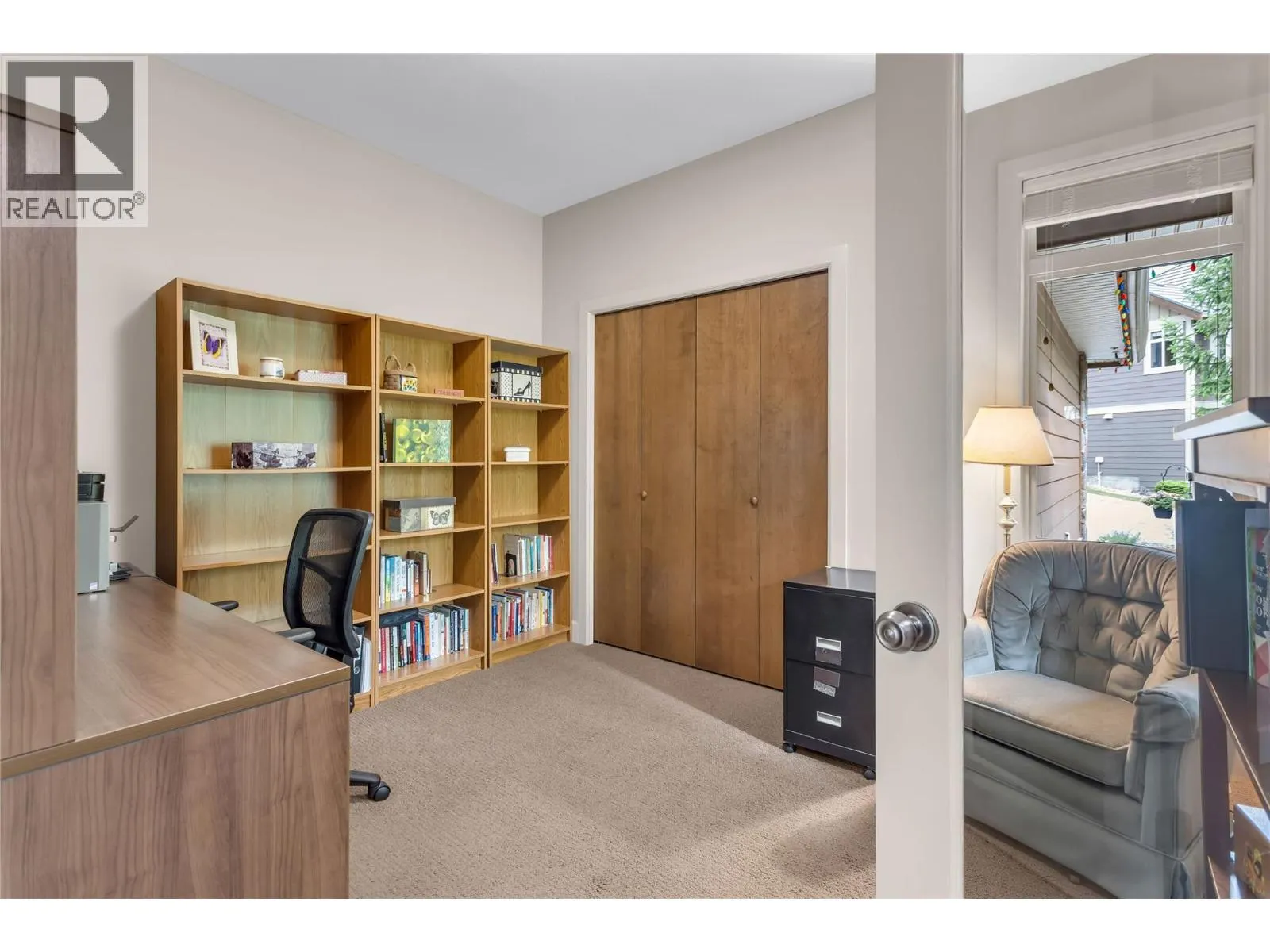 669 Long Ridge Drive Unit# 13