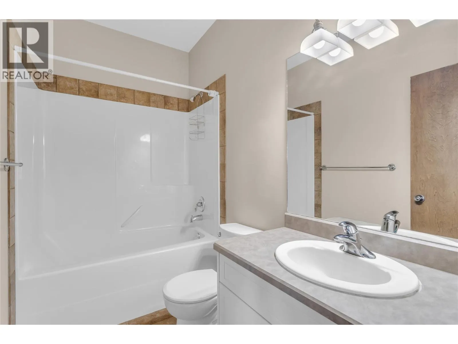 669 Long Ridge Drive Unit# 13